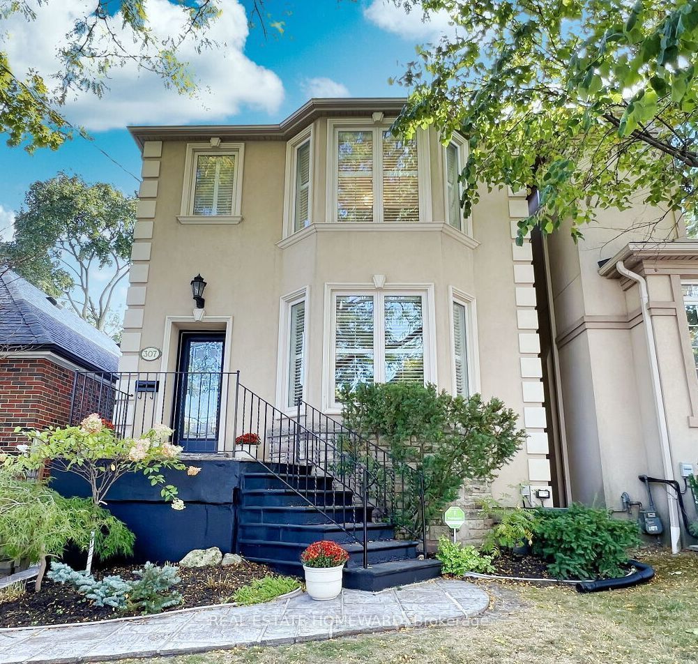 307 Deloraine Ave
