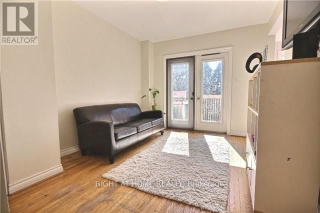 213 Fairlawn Ave