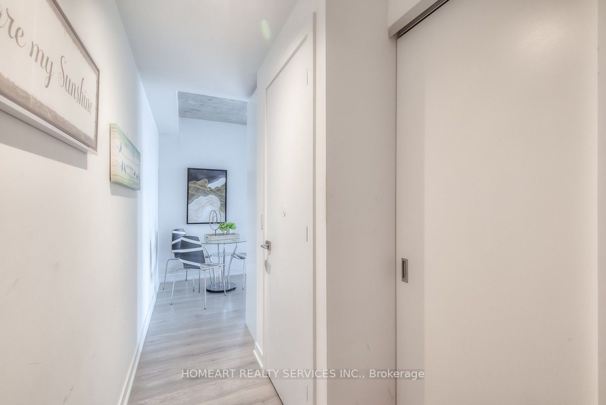 55 Ontario St, #1204