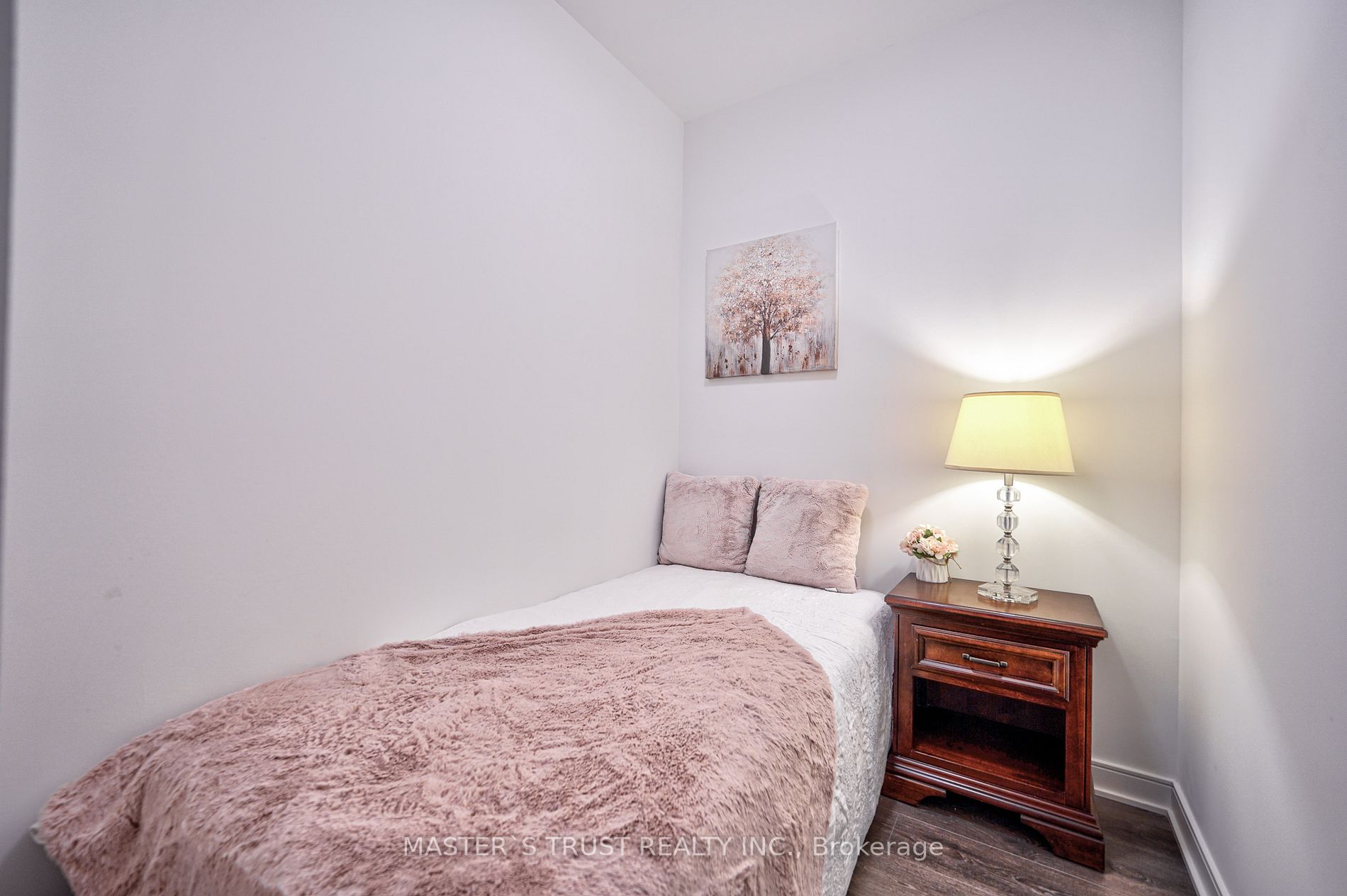 60 Tannery Rd, #905