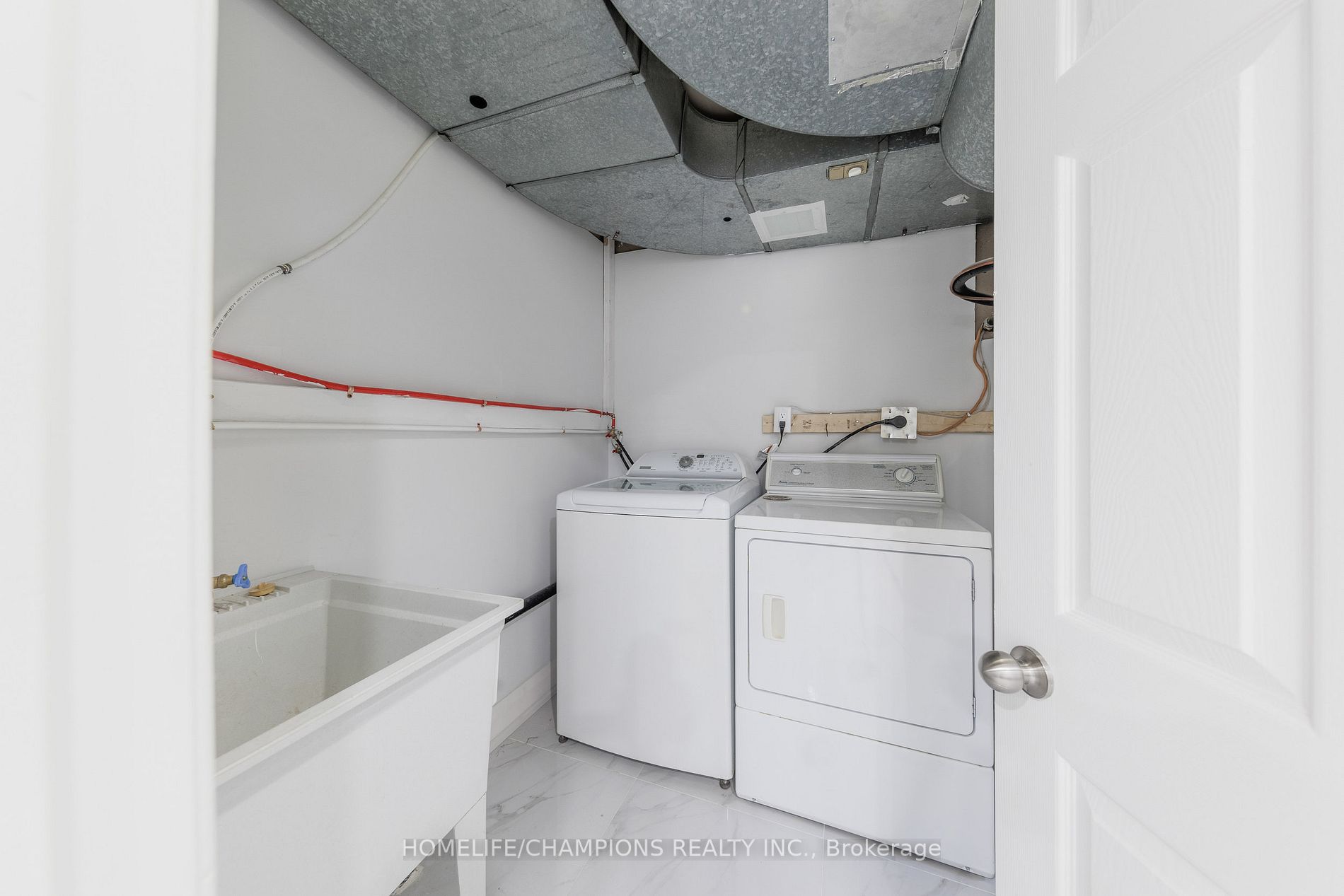 169 Combe Ave, #Bsmt 2