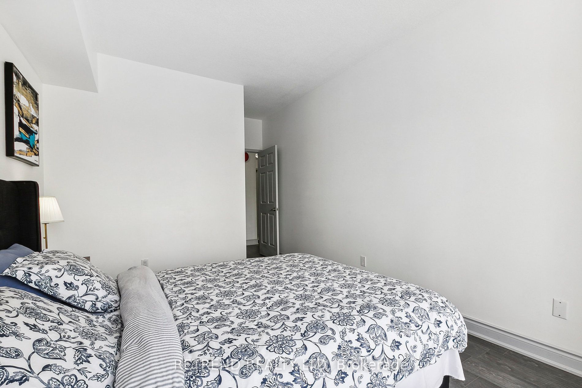 1000 Sheppard Ave W, #202