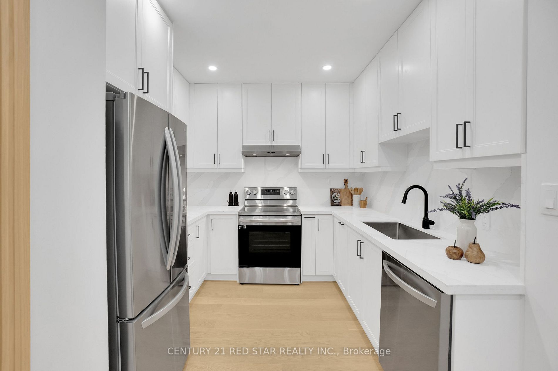 5444 Yonge St, #2101