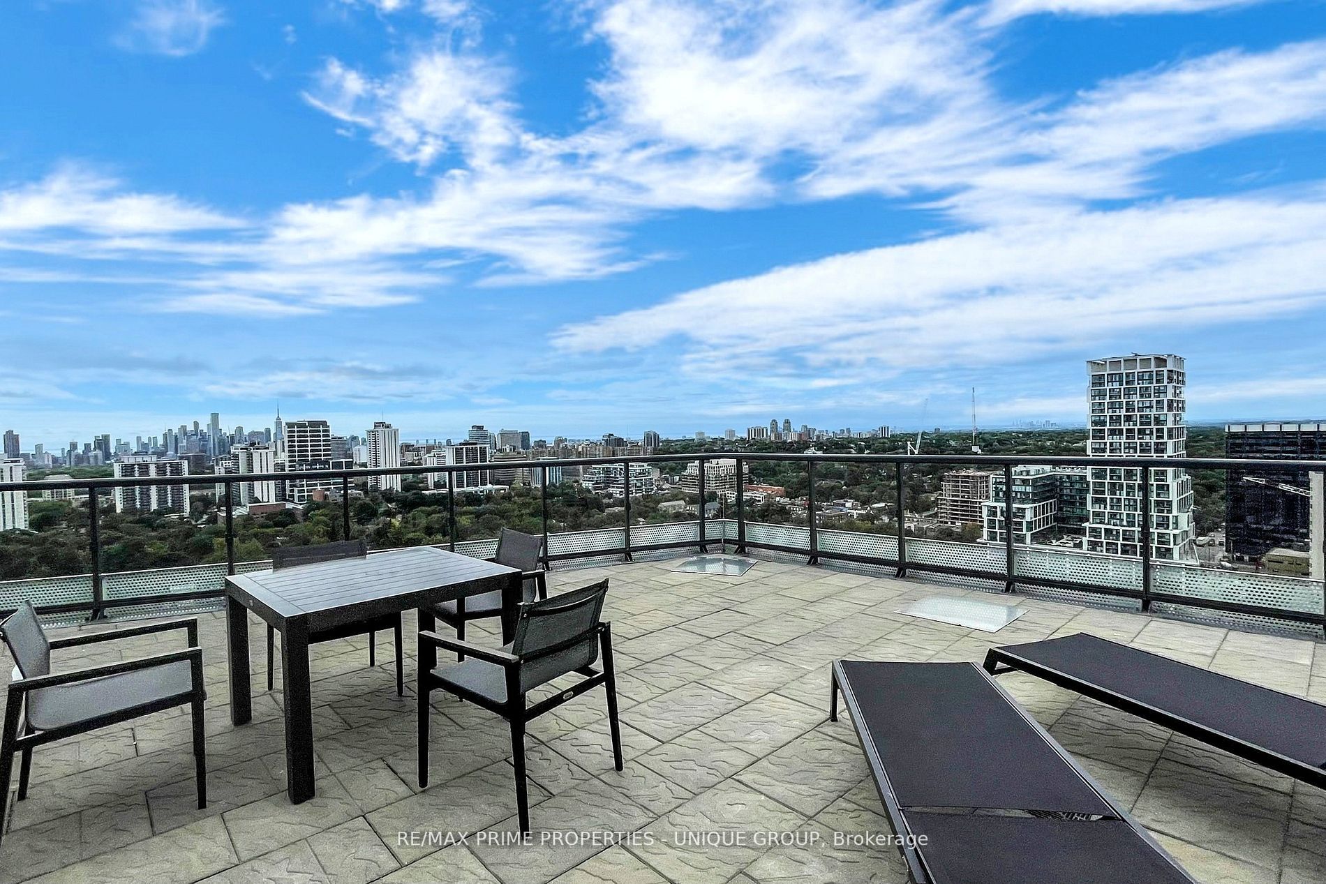 11 Lillian St, #310