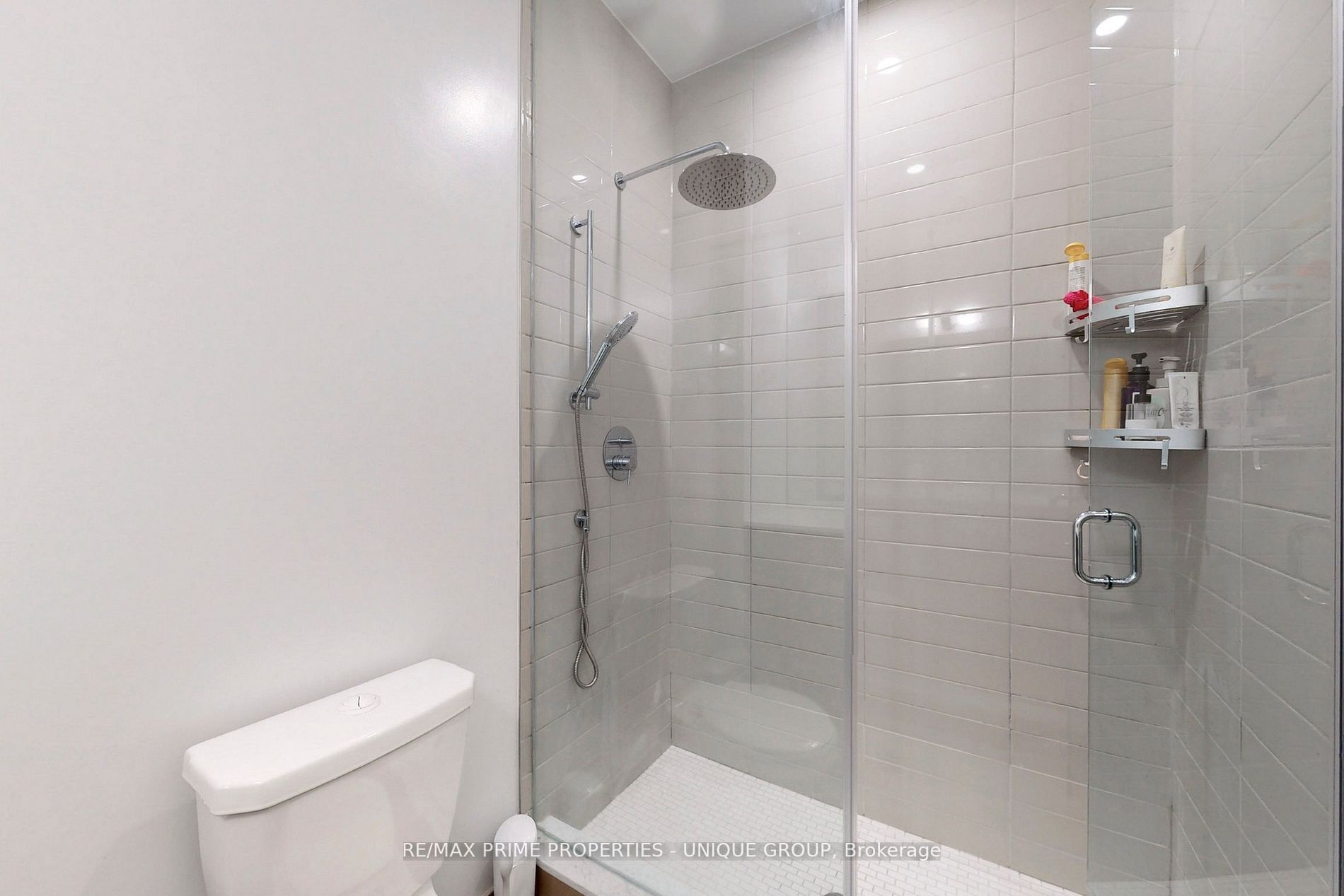 11 Lillian St, #310
