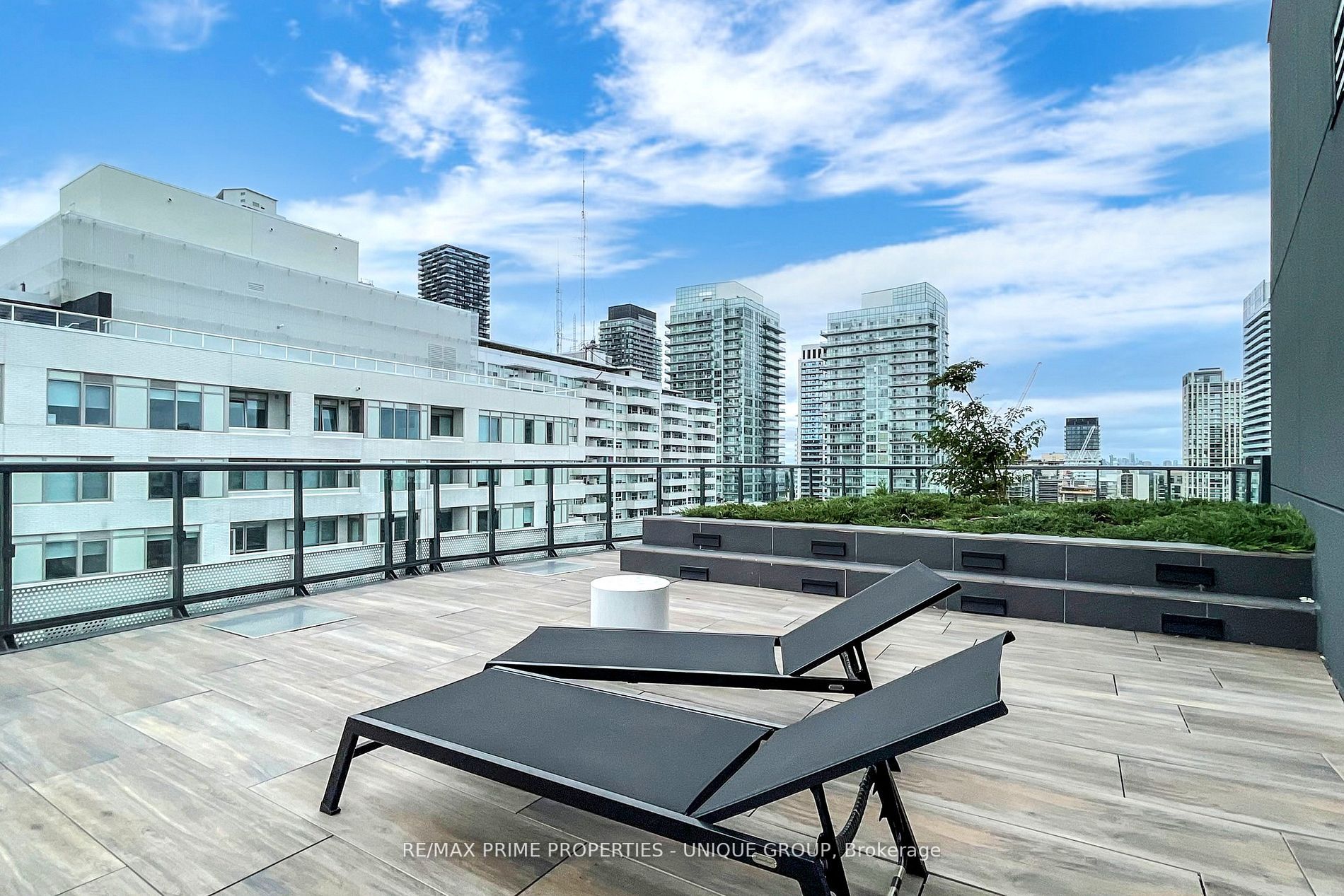 11 Lillian St, #310