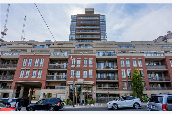 900 Mount Pleasant Rd, Toronto