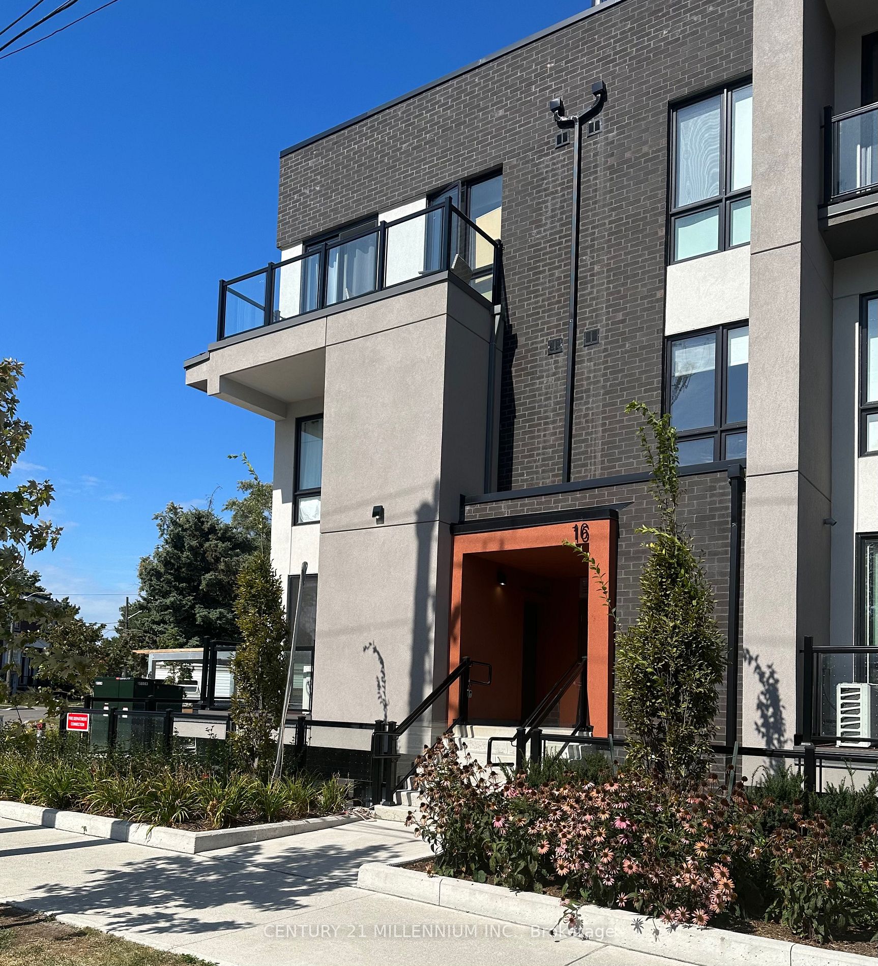 16 Marquette Ave, #5