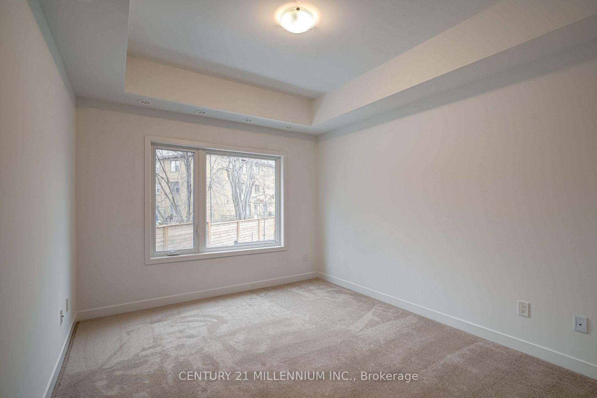 16 Marquette Ave, #5