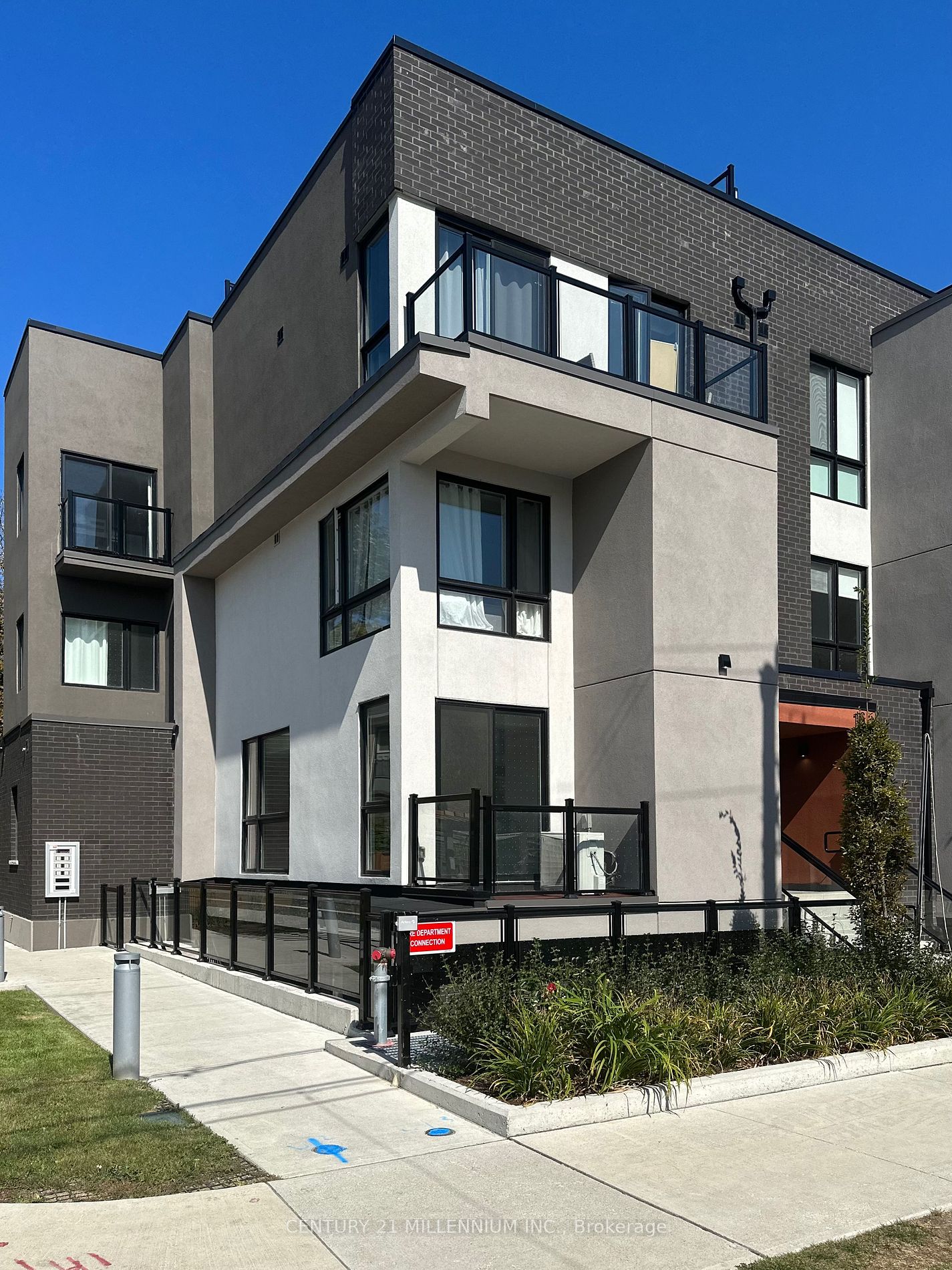 16 Marquette Ave, #5