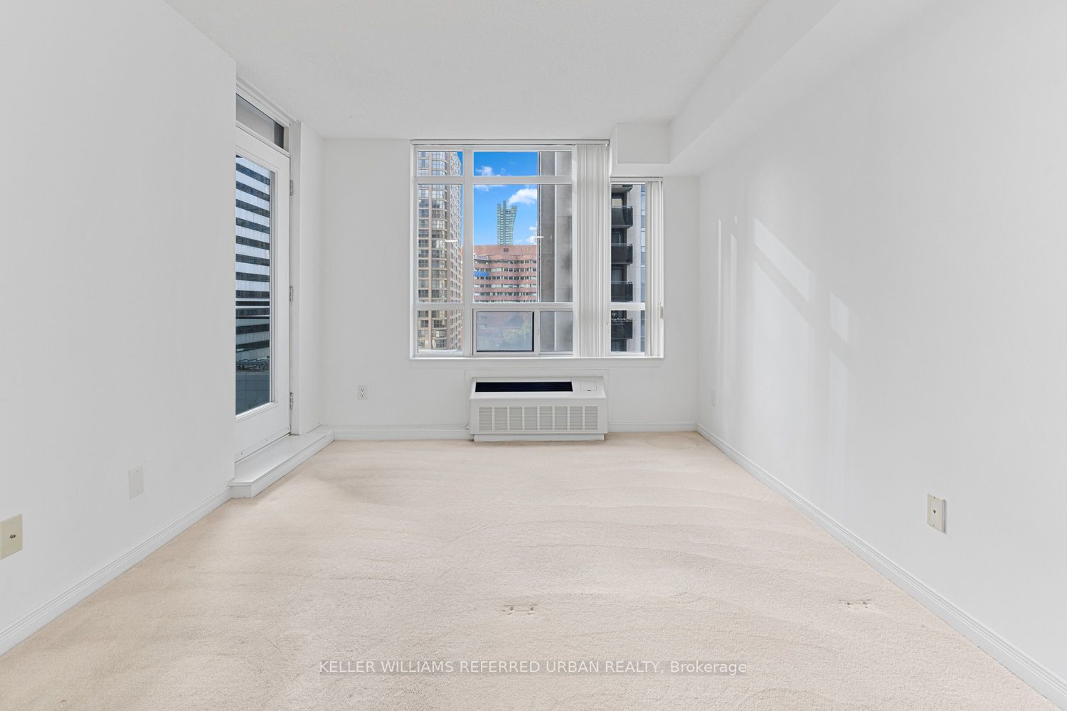 155 Beecroft Rd, #1002