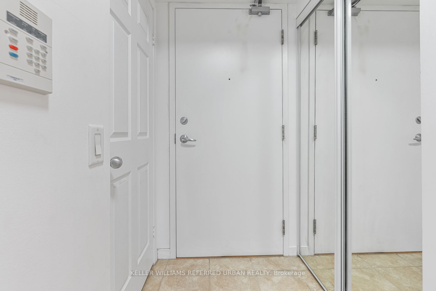 155 Beecroft Rd, #1002