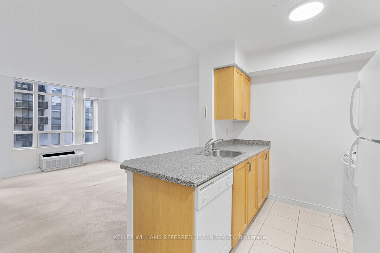 155 Beecroft Rd, #1002