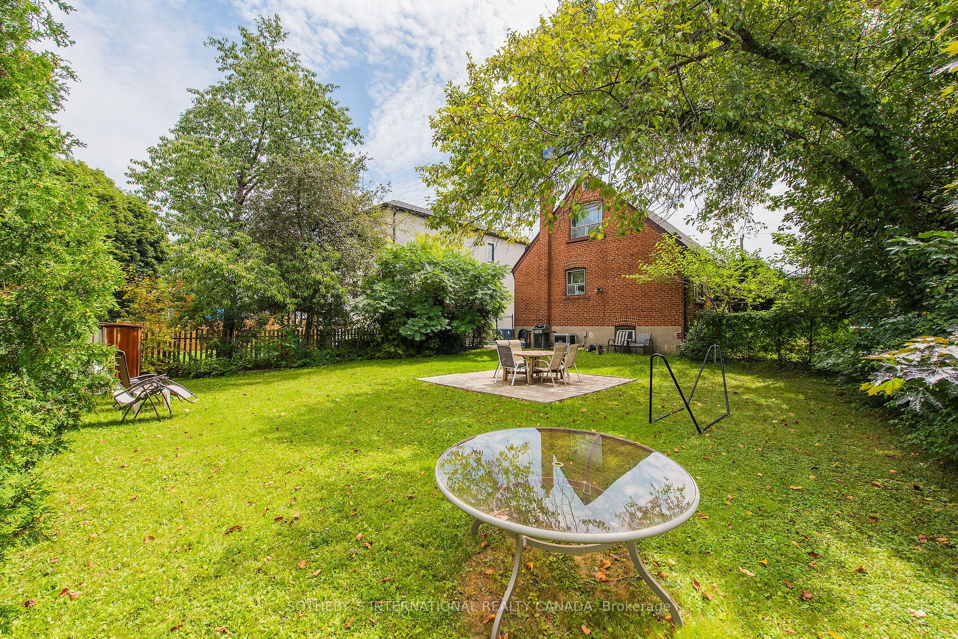 1 Lynnhaven Road