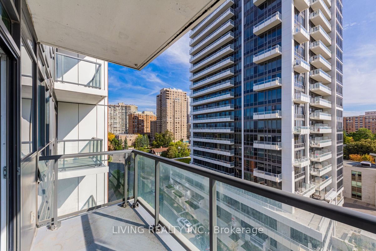 68 Canterbury Place, #815