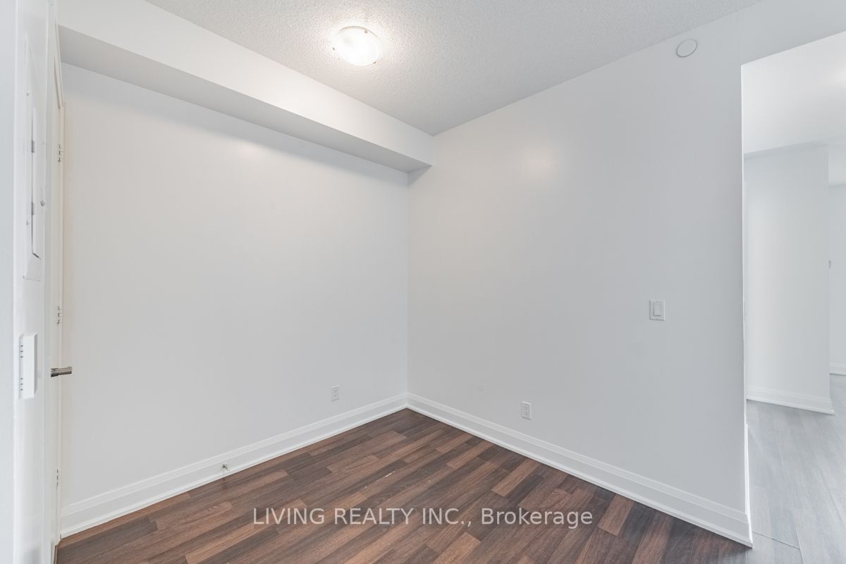 68 Canterbury Place, #815