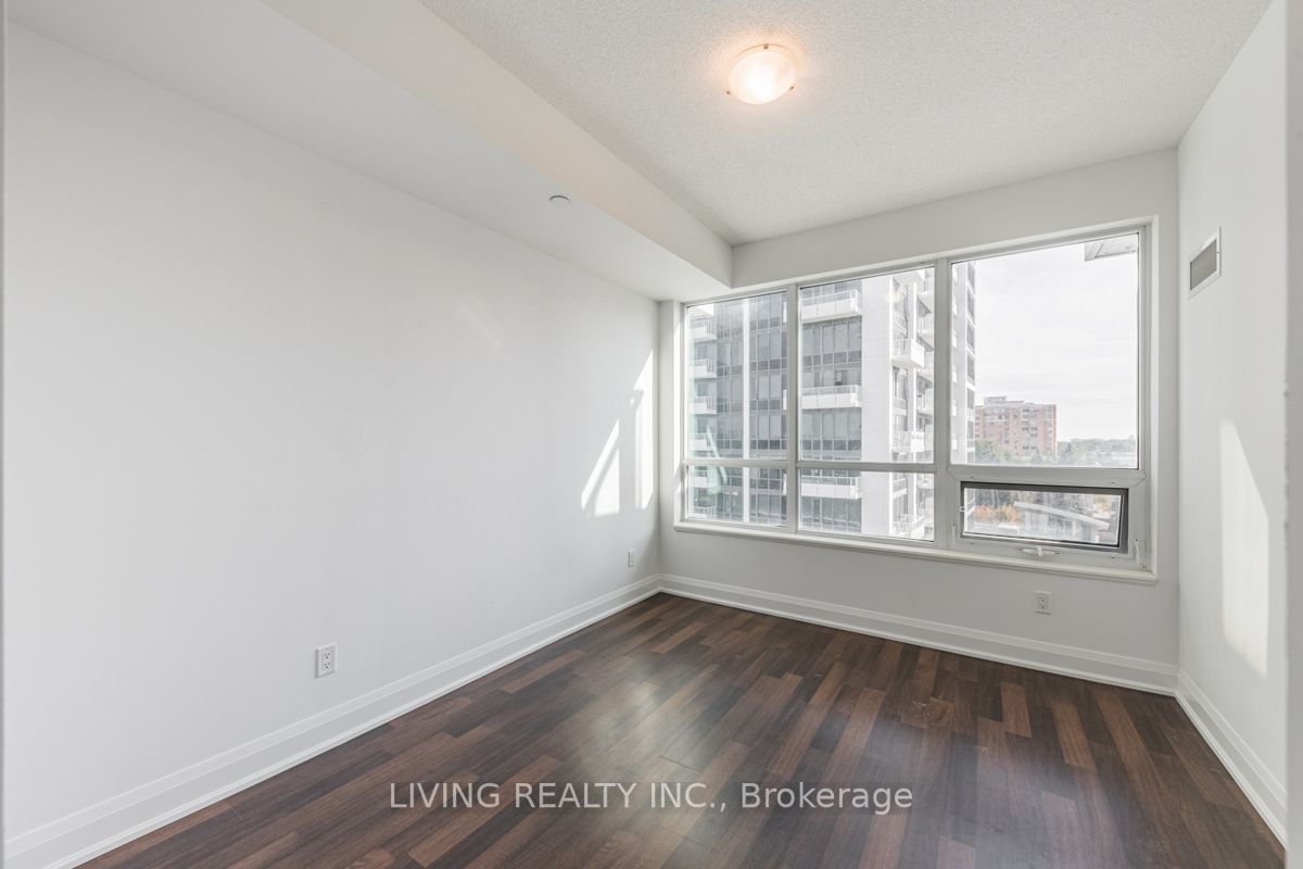 68 Canterbury Place, #815