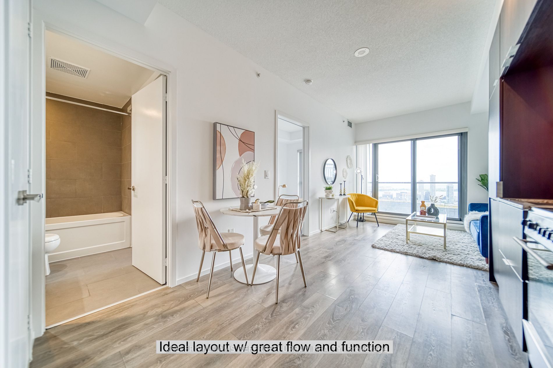 159 Dundas St E, #3402
