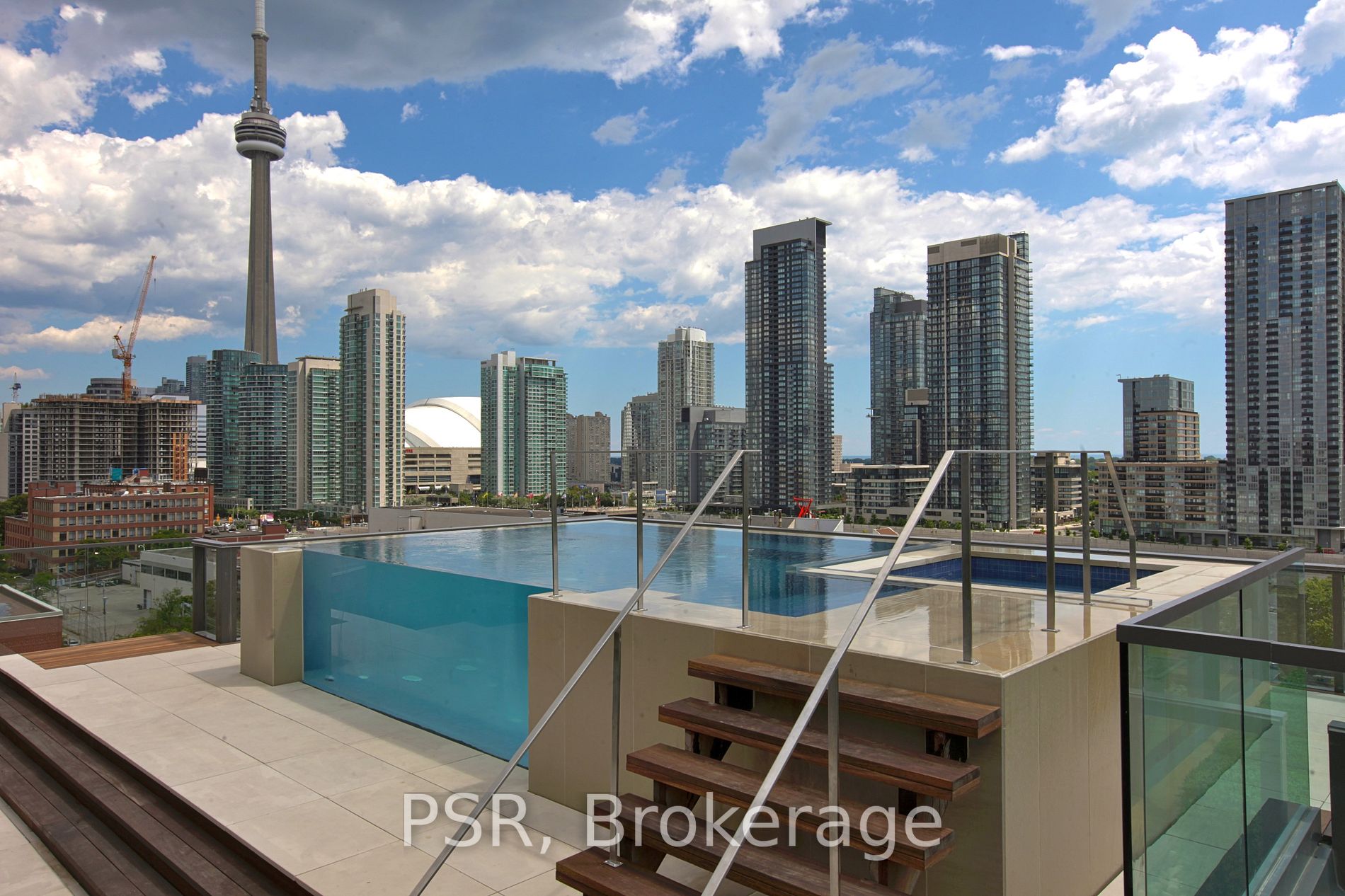 500 Wellington Street W, #Ph1001