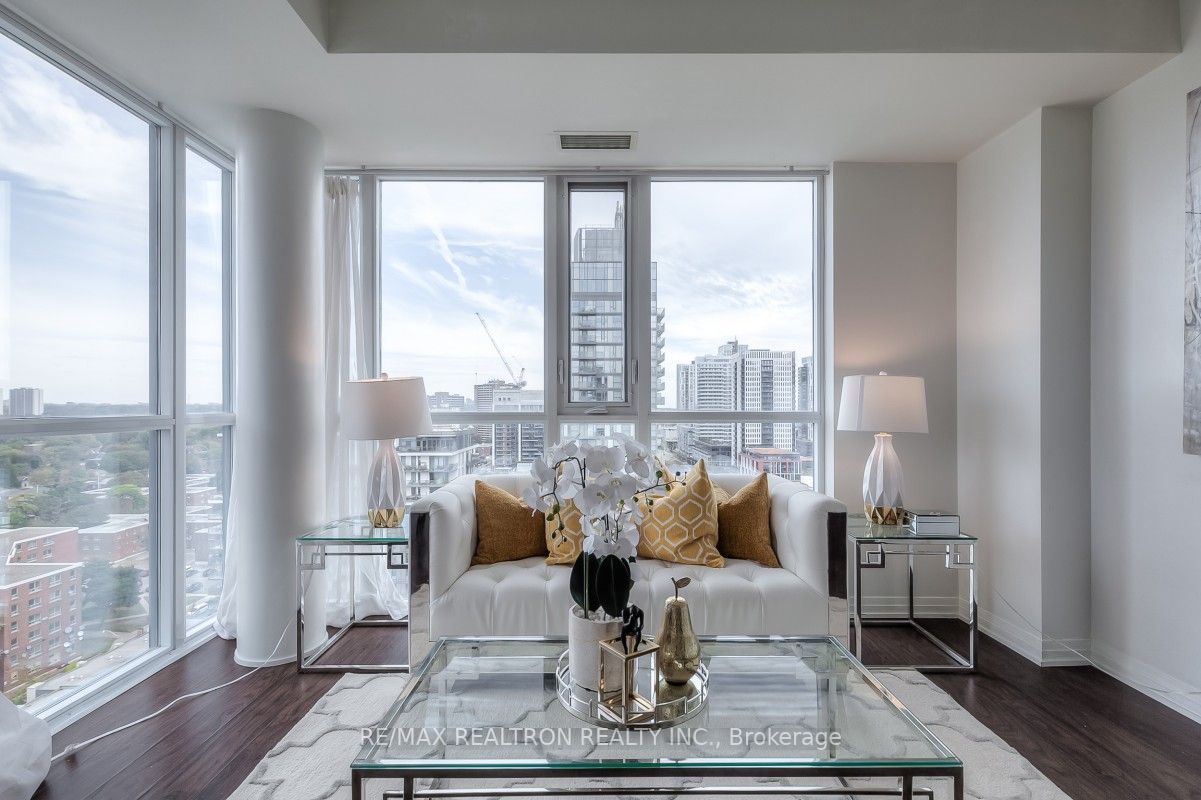 25 Cole St, #1603