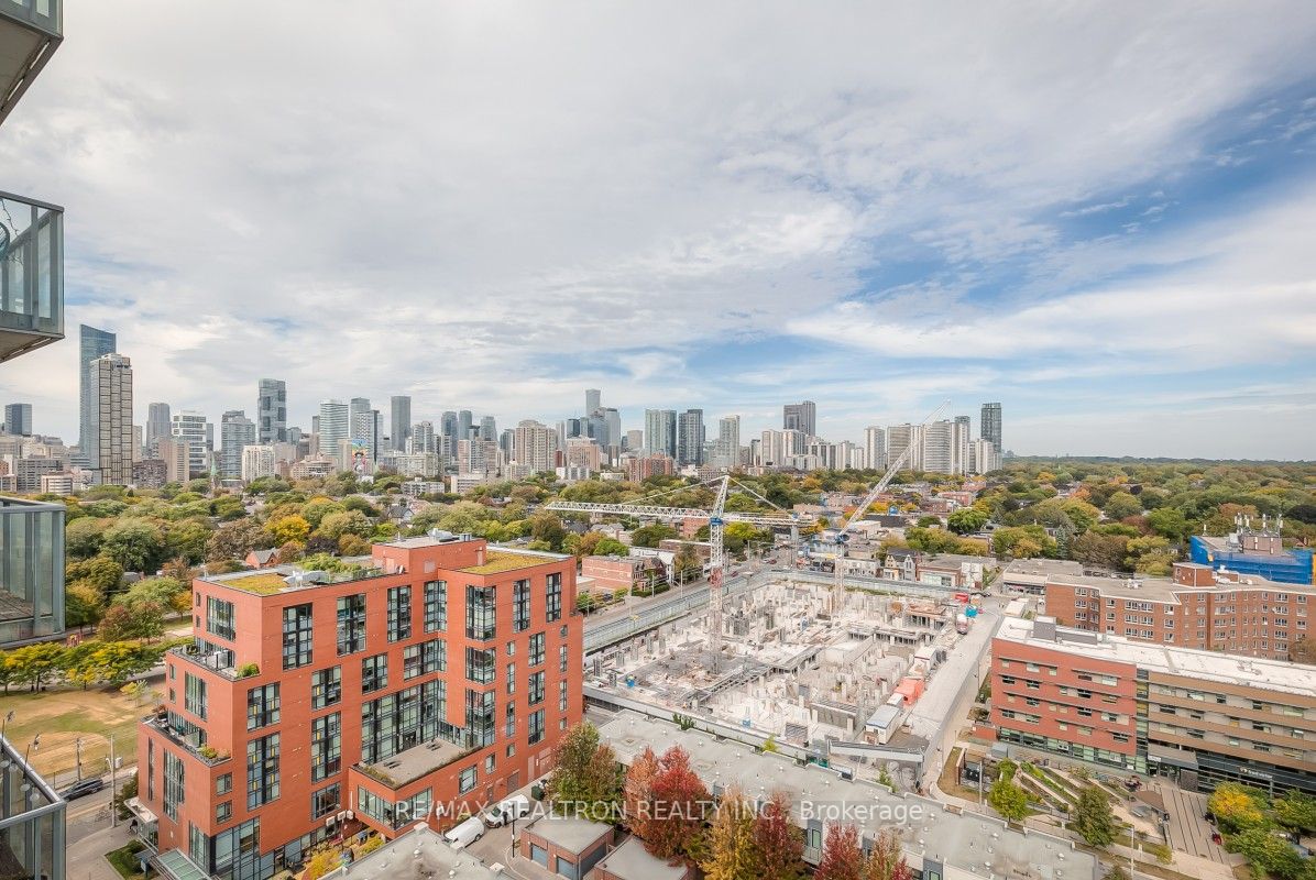 25 Cole St, #1603