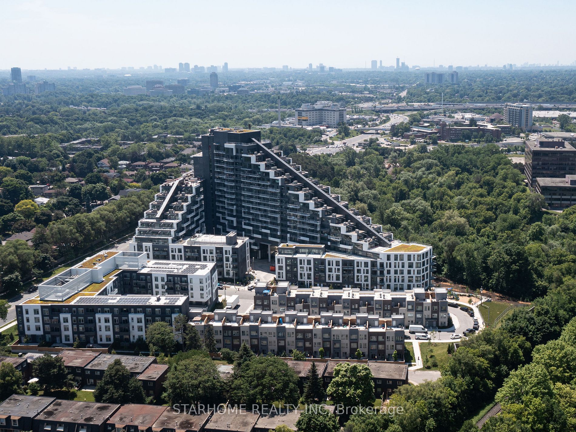 25 Adra Grado Way, #258