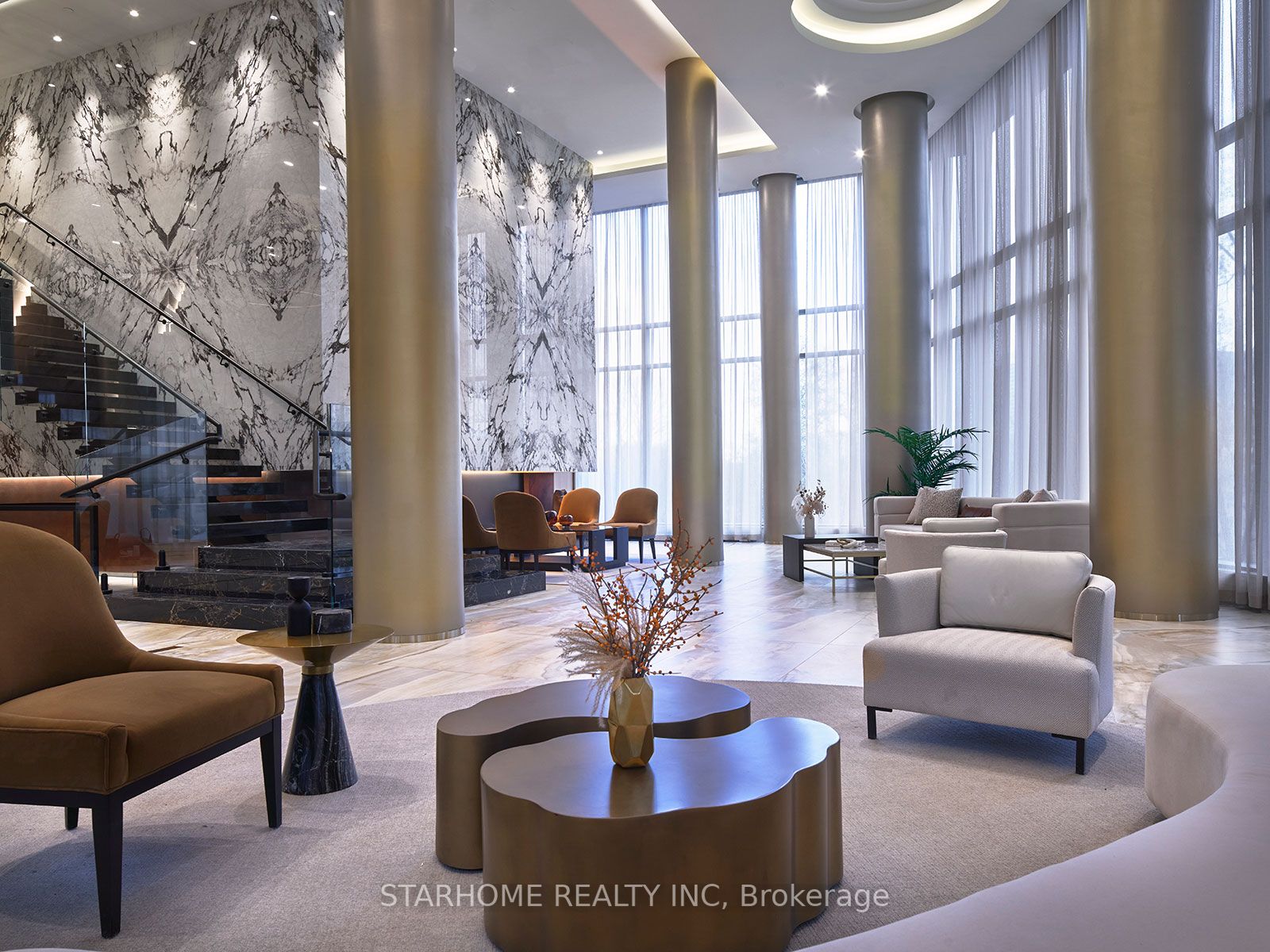25 Adra Grado Way, #258