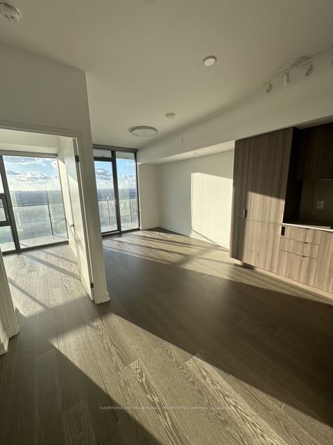 11 Wellesley St W, #5906