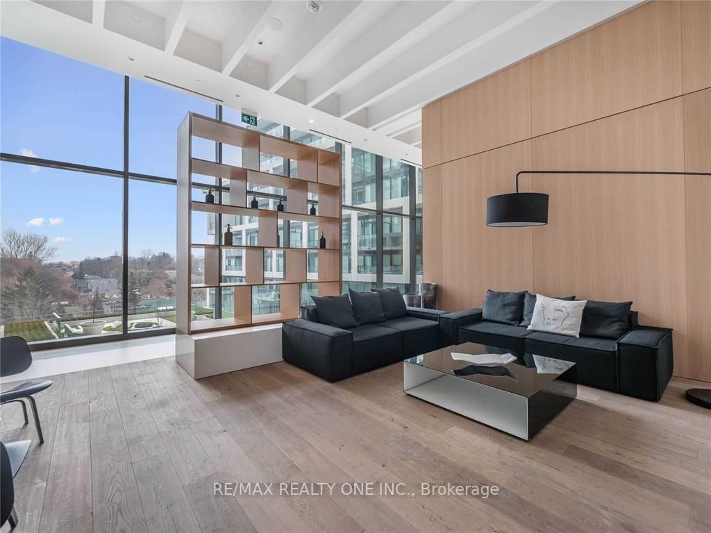 8 Hillsdale Ave E, #1716
