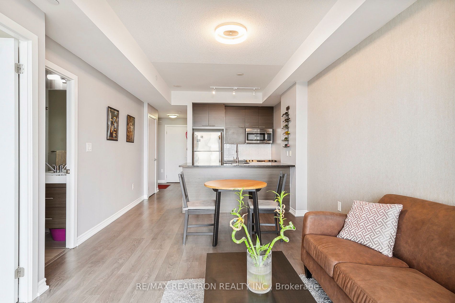 66 Forest Manor Rd, #1101