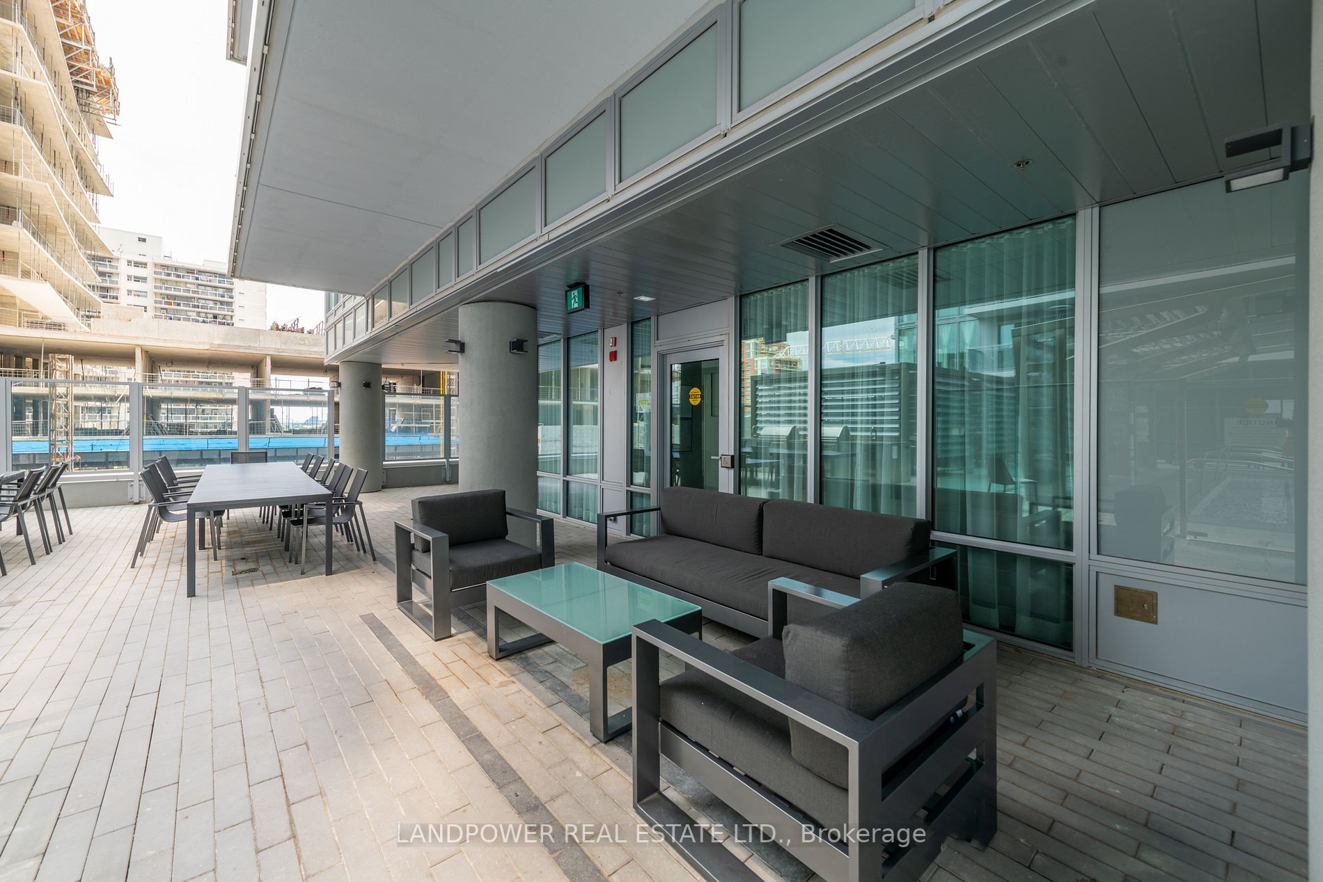 195 Redpath Ave, #2303