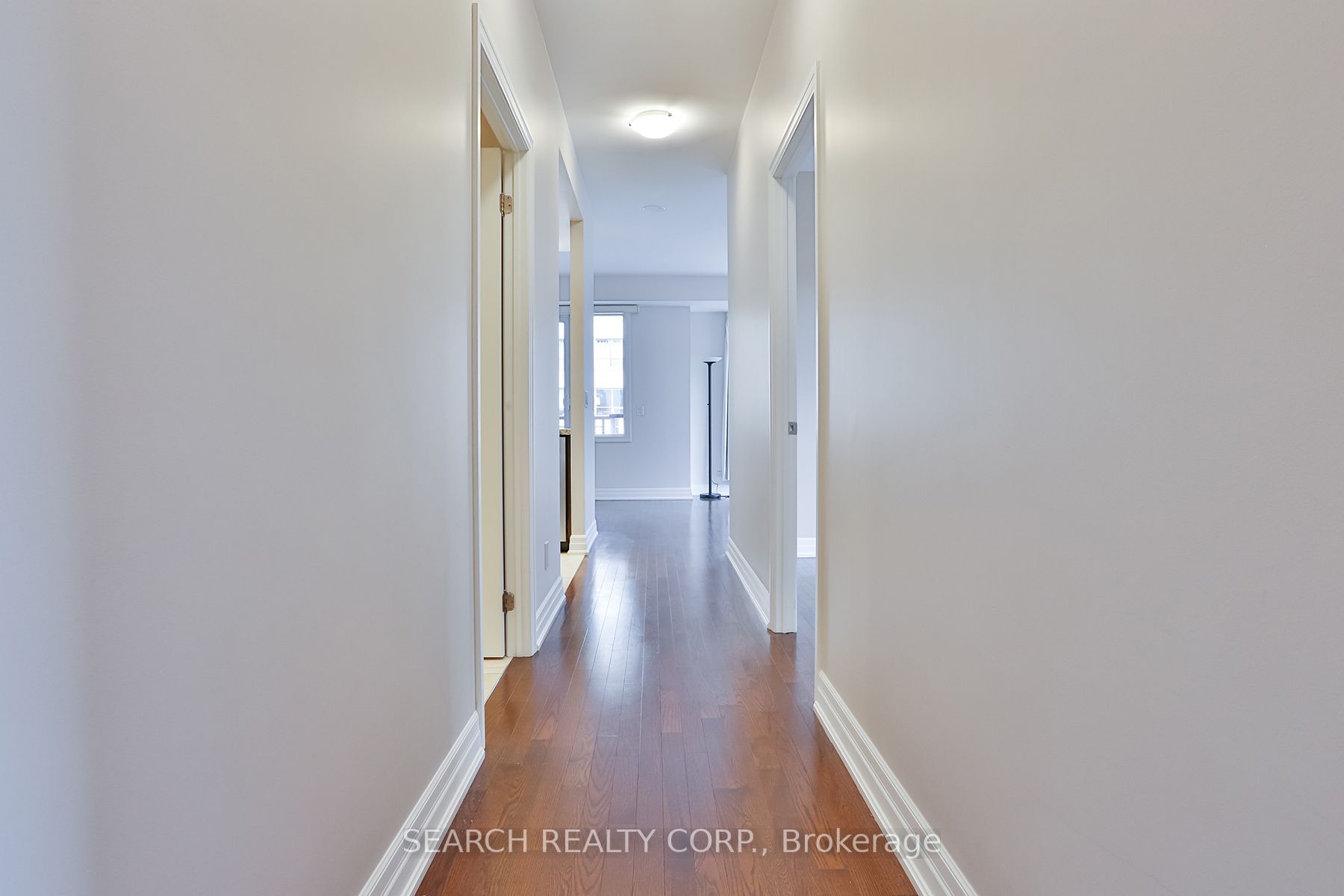 23 Rean Dr, #303