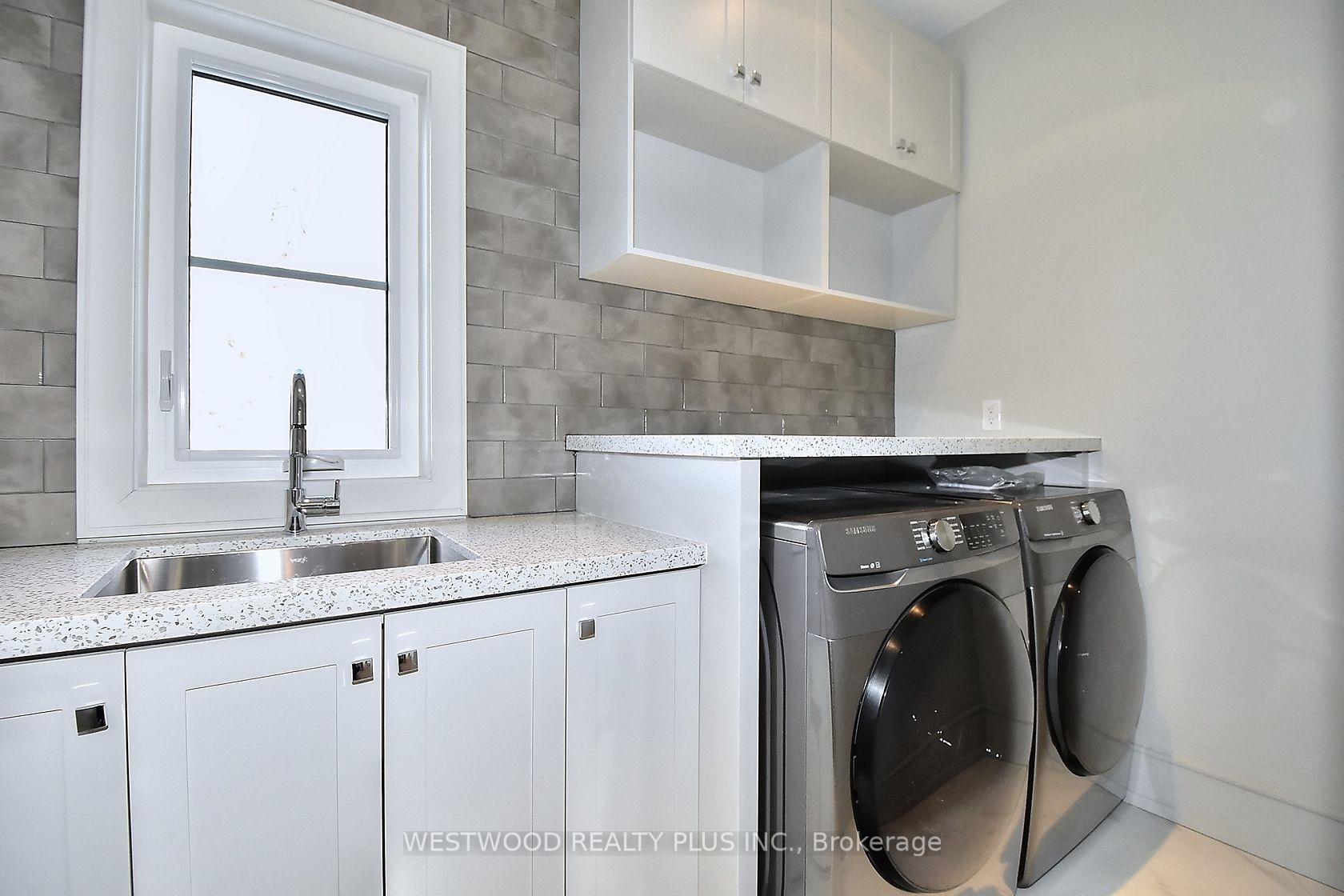 5 Norden Cres