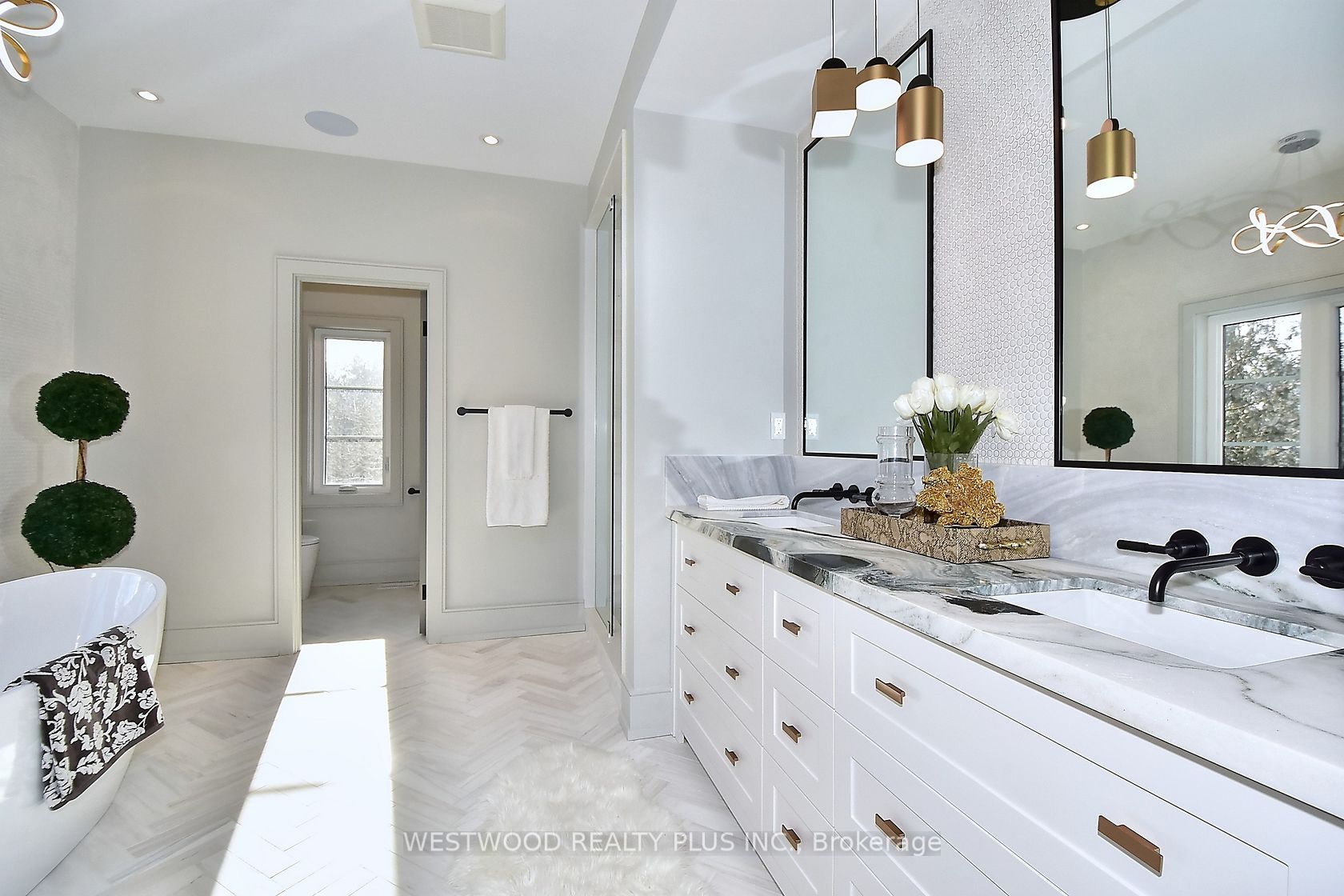 5 Norden Cres