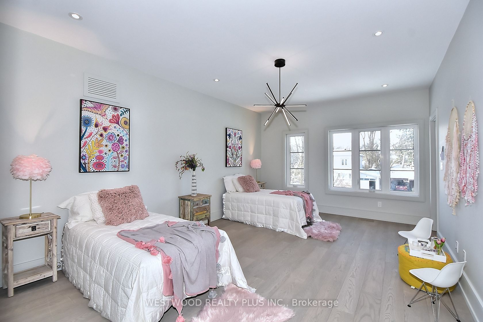 5 Norden Cres