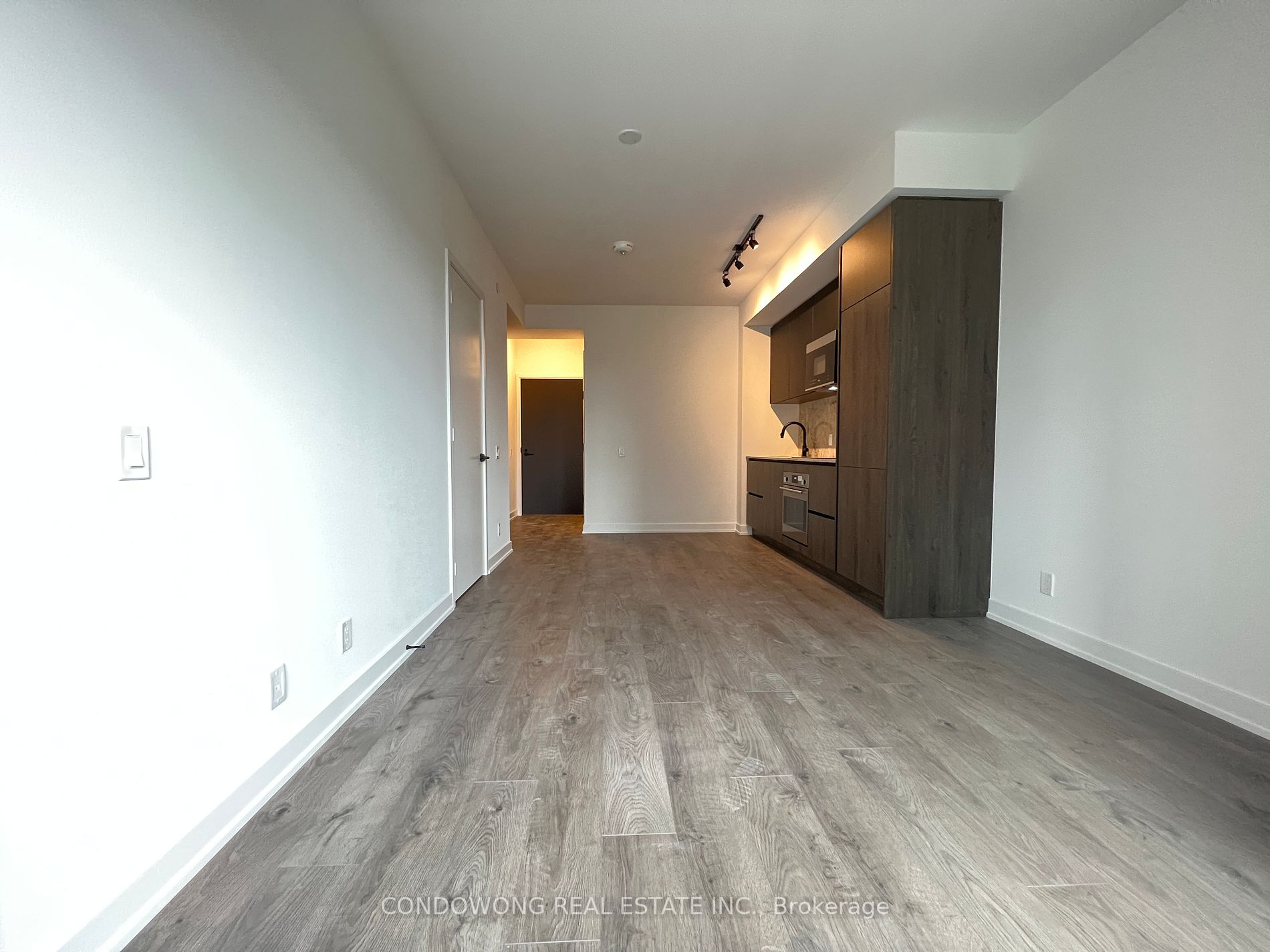 108 Peter Street, #625