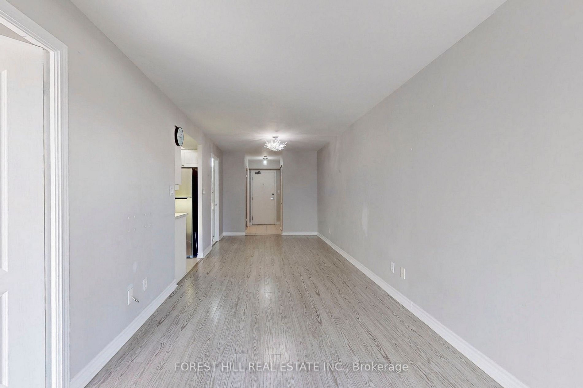 3 Rean Dr E, #2012