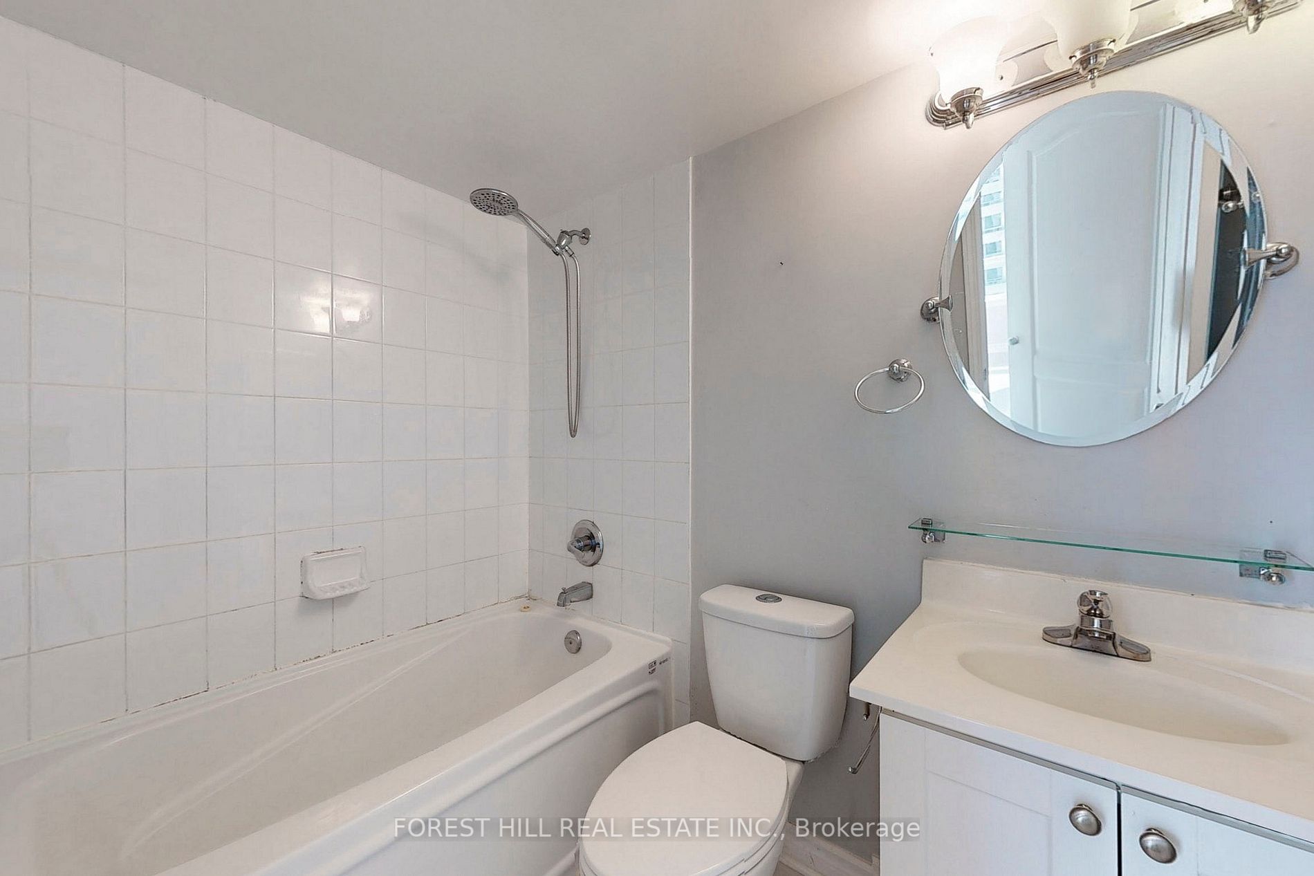 3 Rean Dr E, #2012