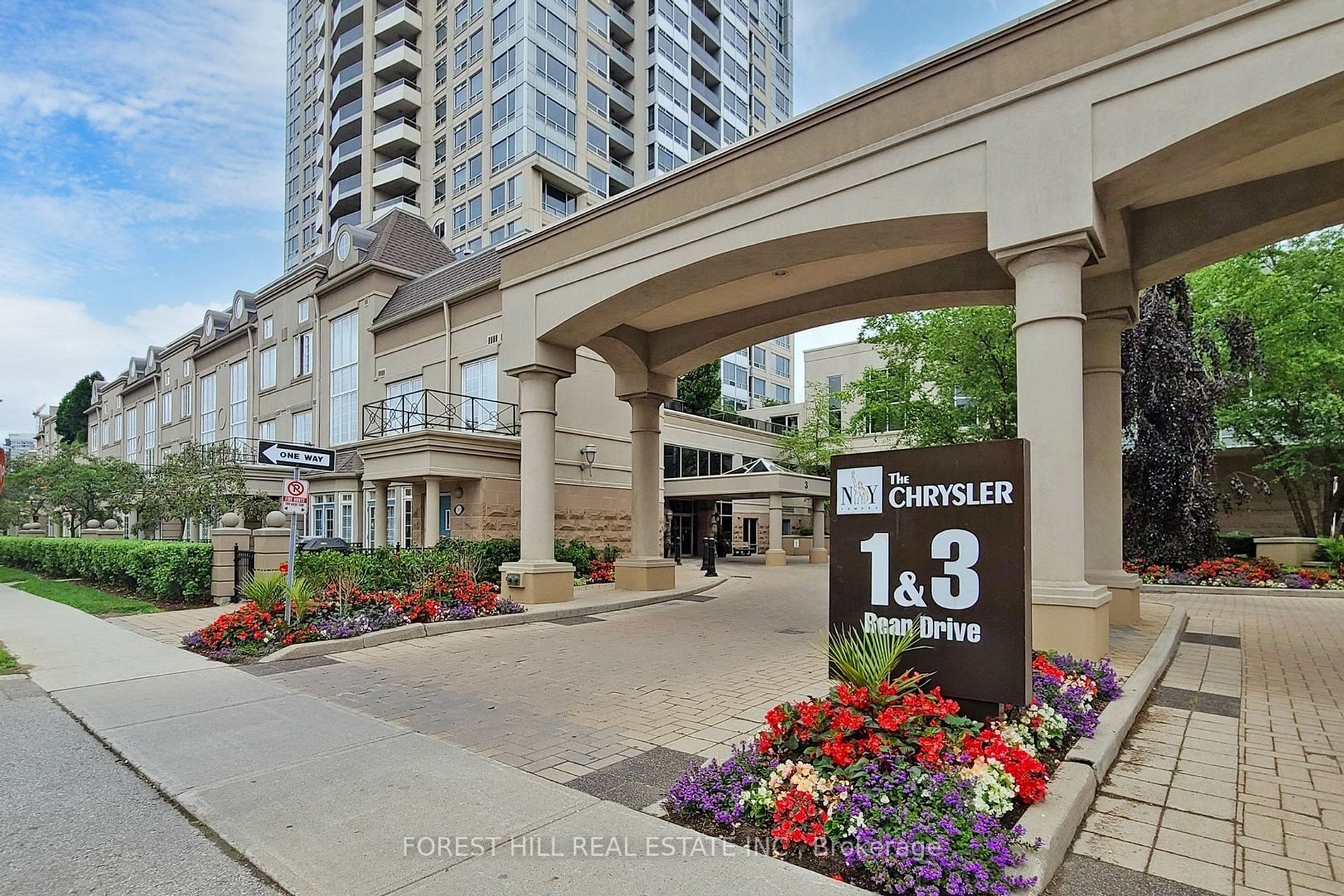 3 Rean Dr E, #2012