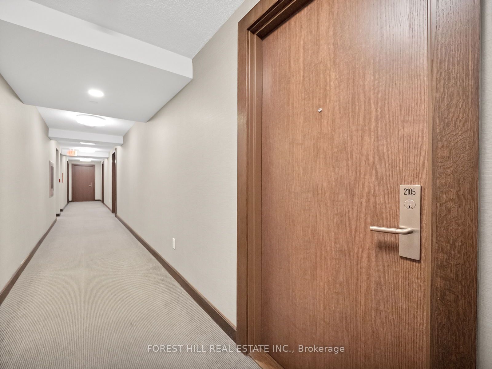 386 Yonge Street, #2105