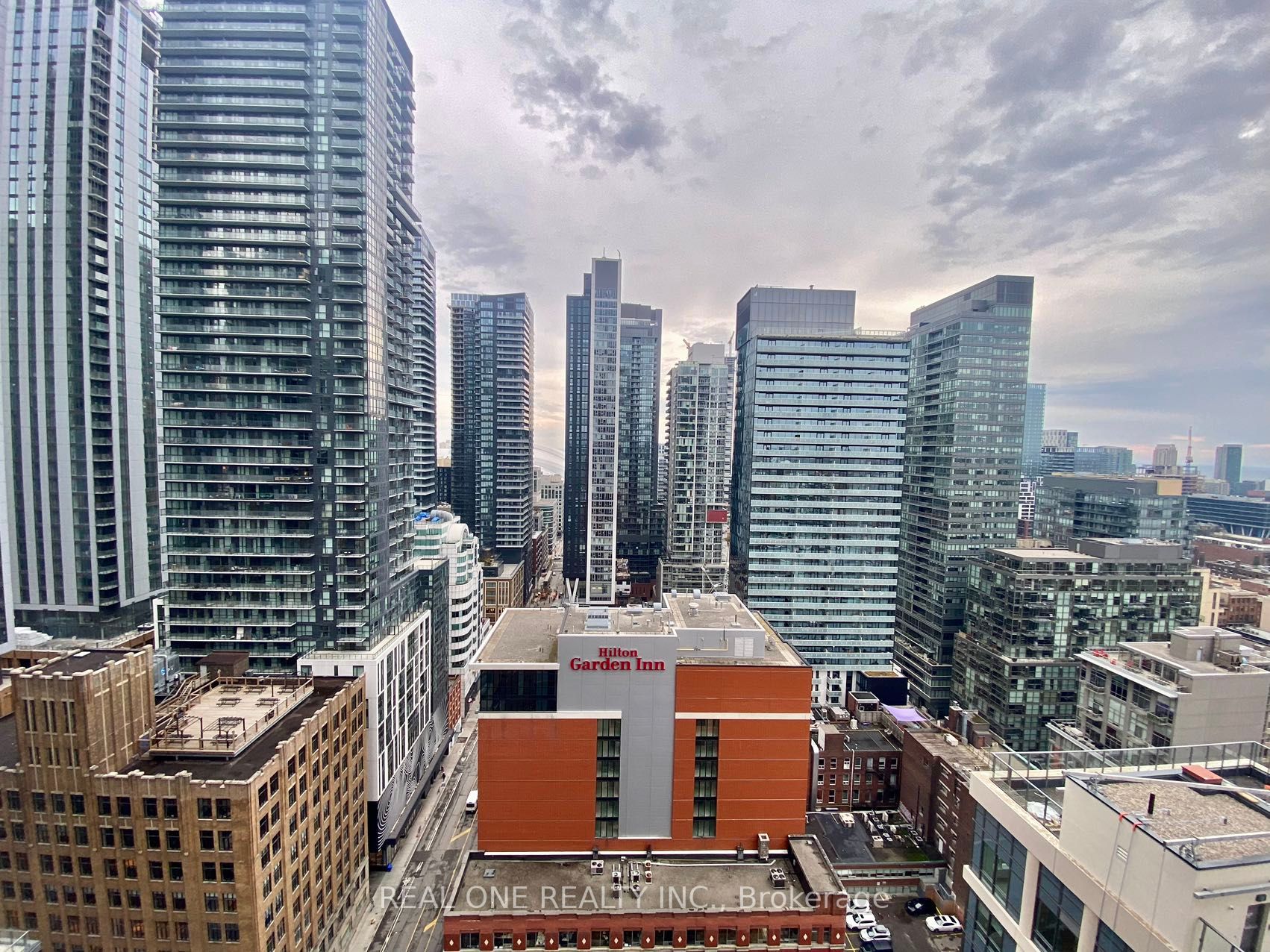 108 Peter Street, #2607