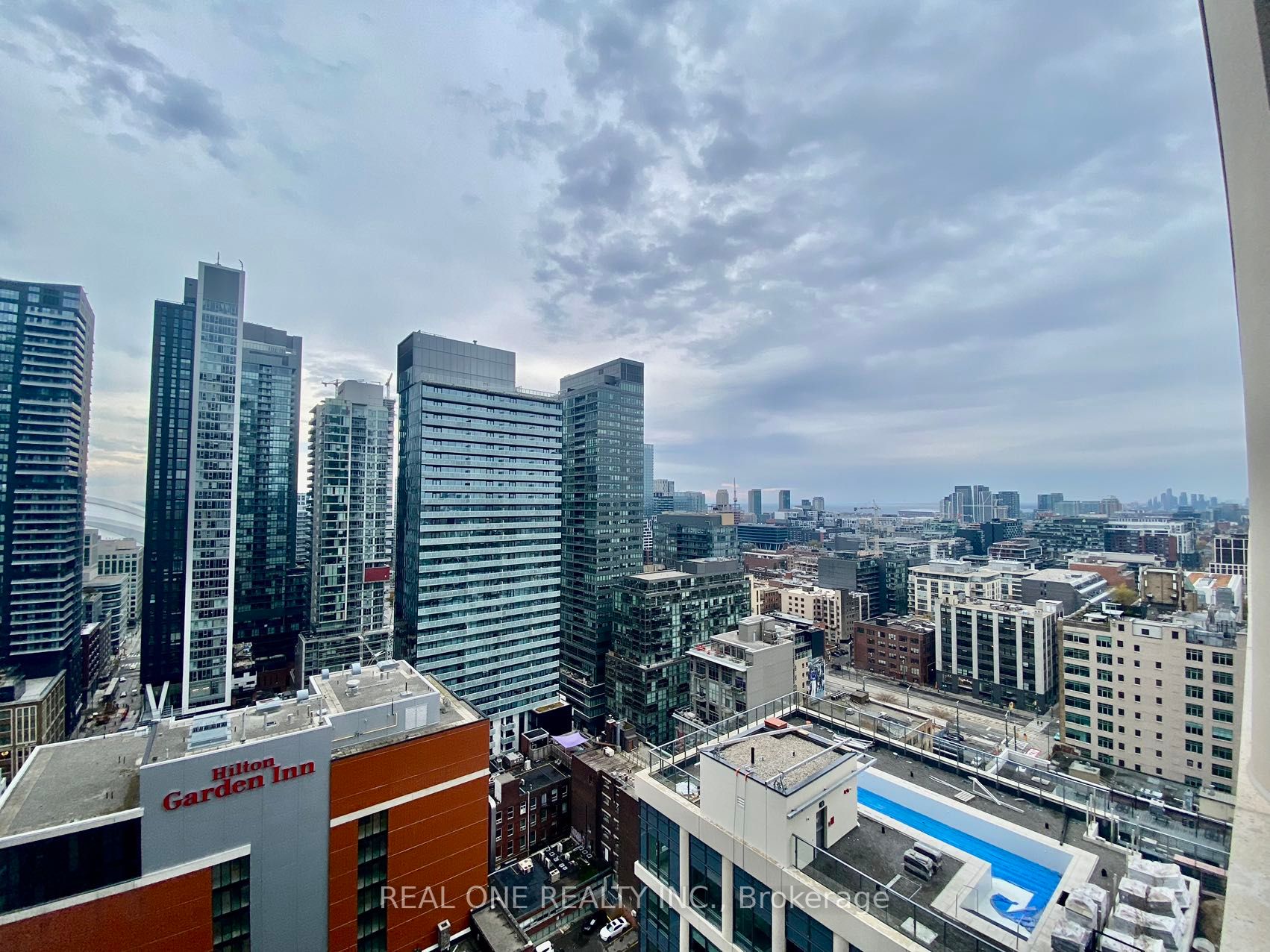 108 Peter Street, #2607