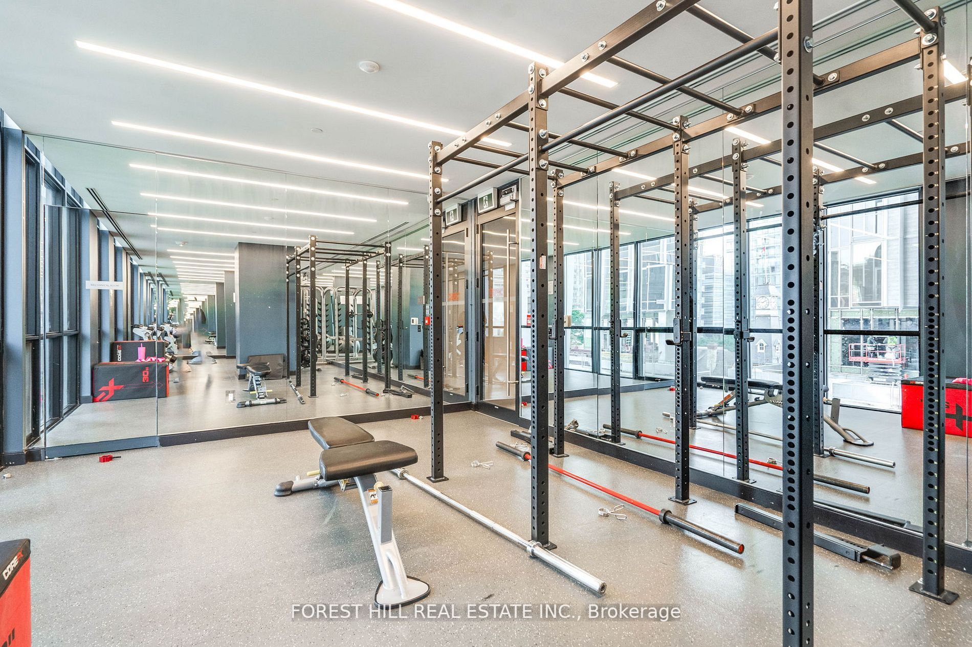 1 Yorkville Ave, #802