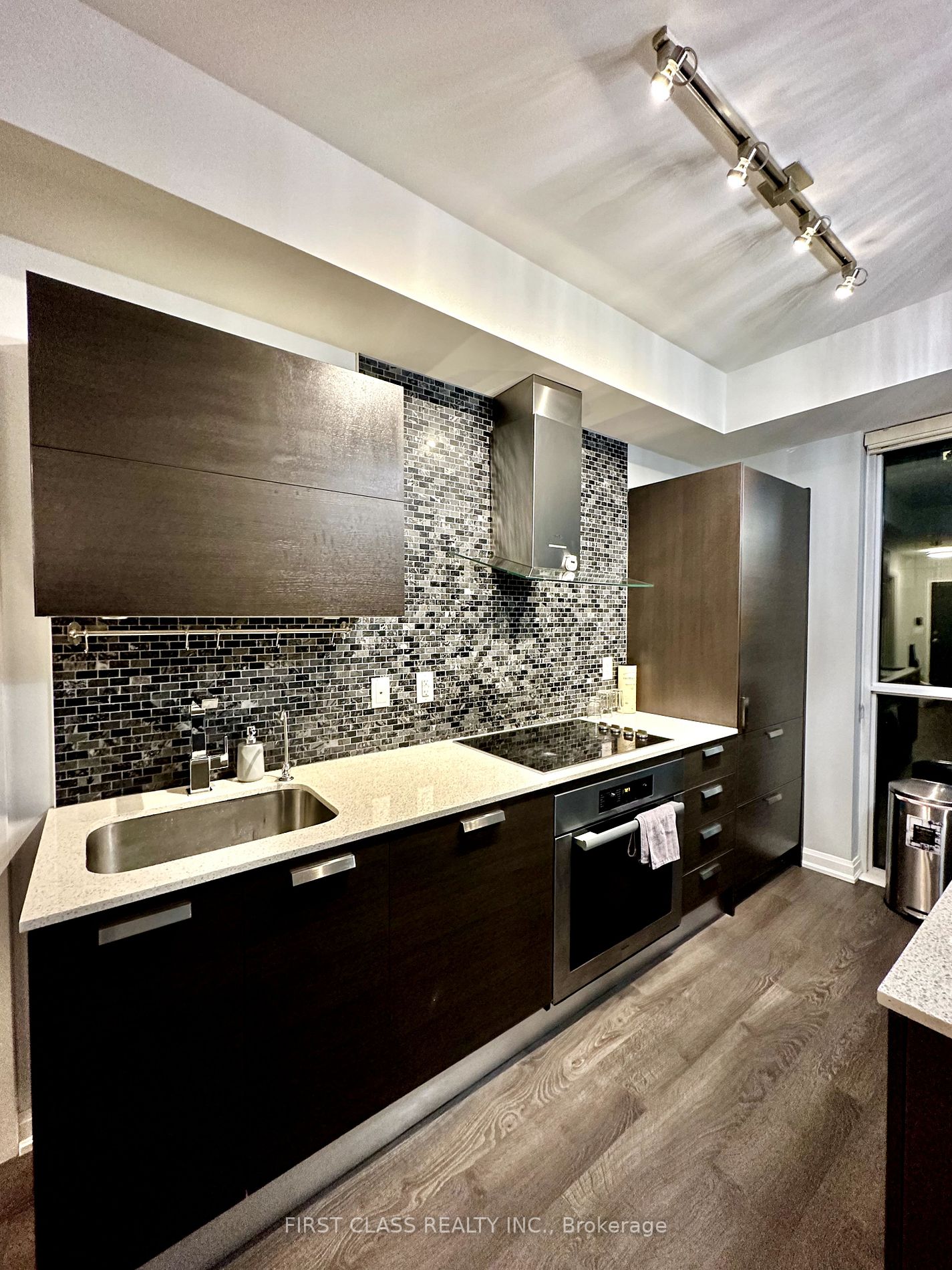 9 Bogert Ave, #2907