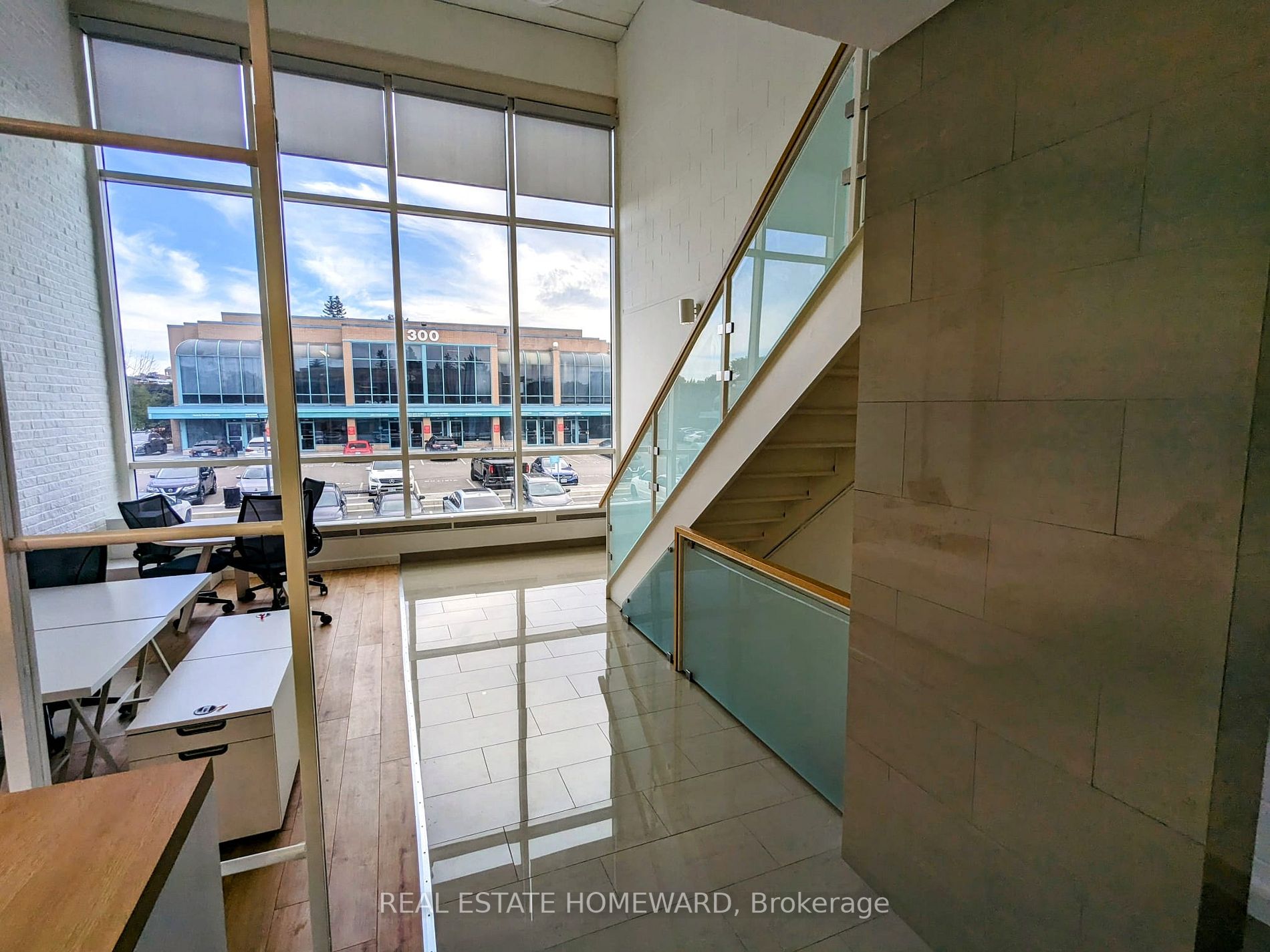 1315 Lawrence Ave E, #406
