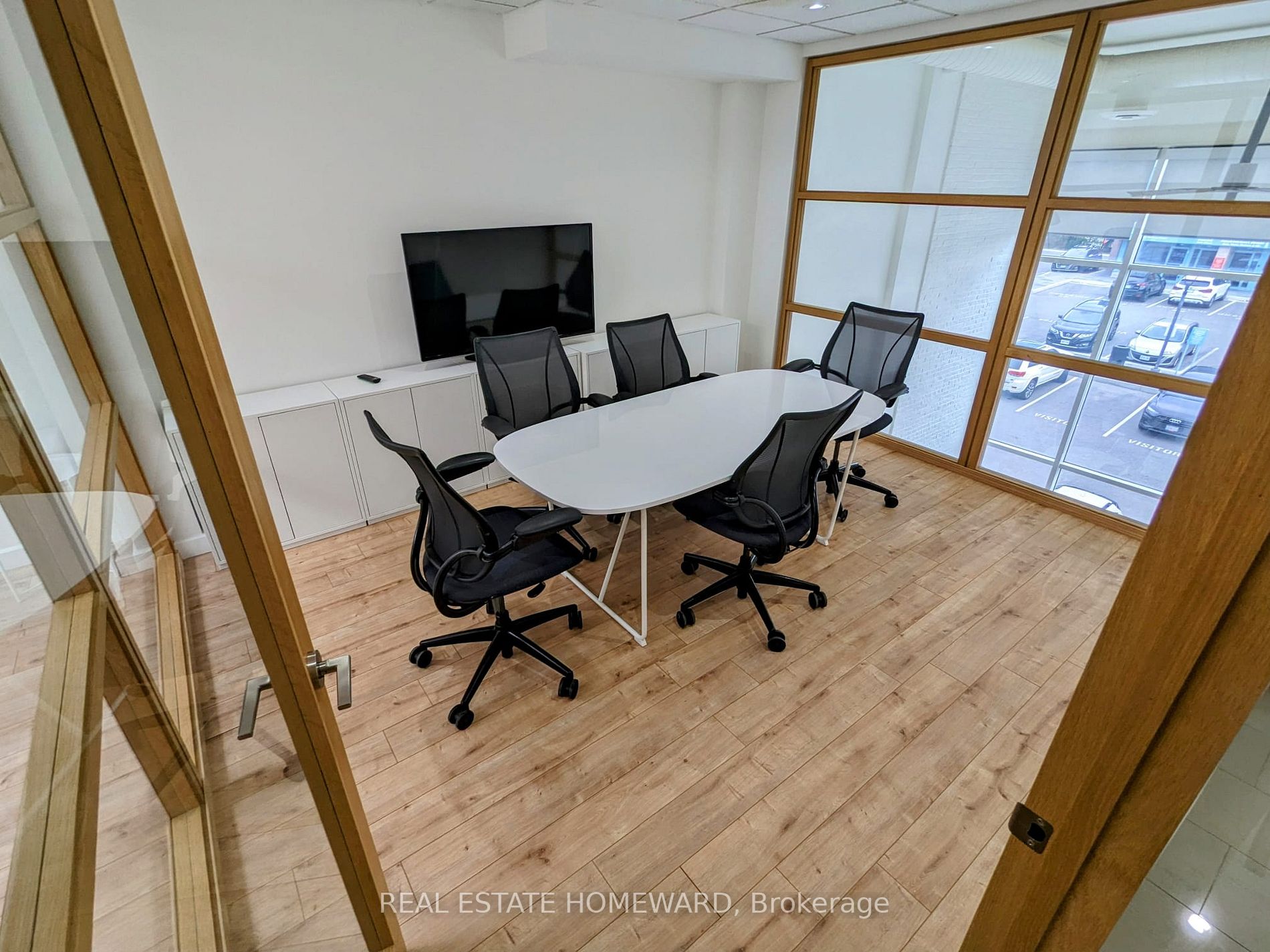 1315 Lawrence Ave E, #406
