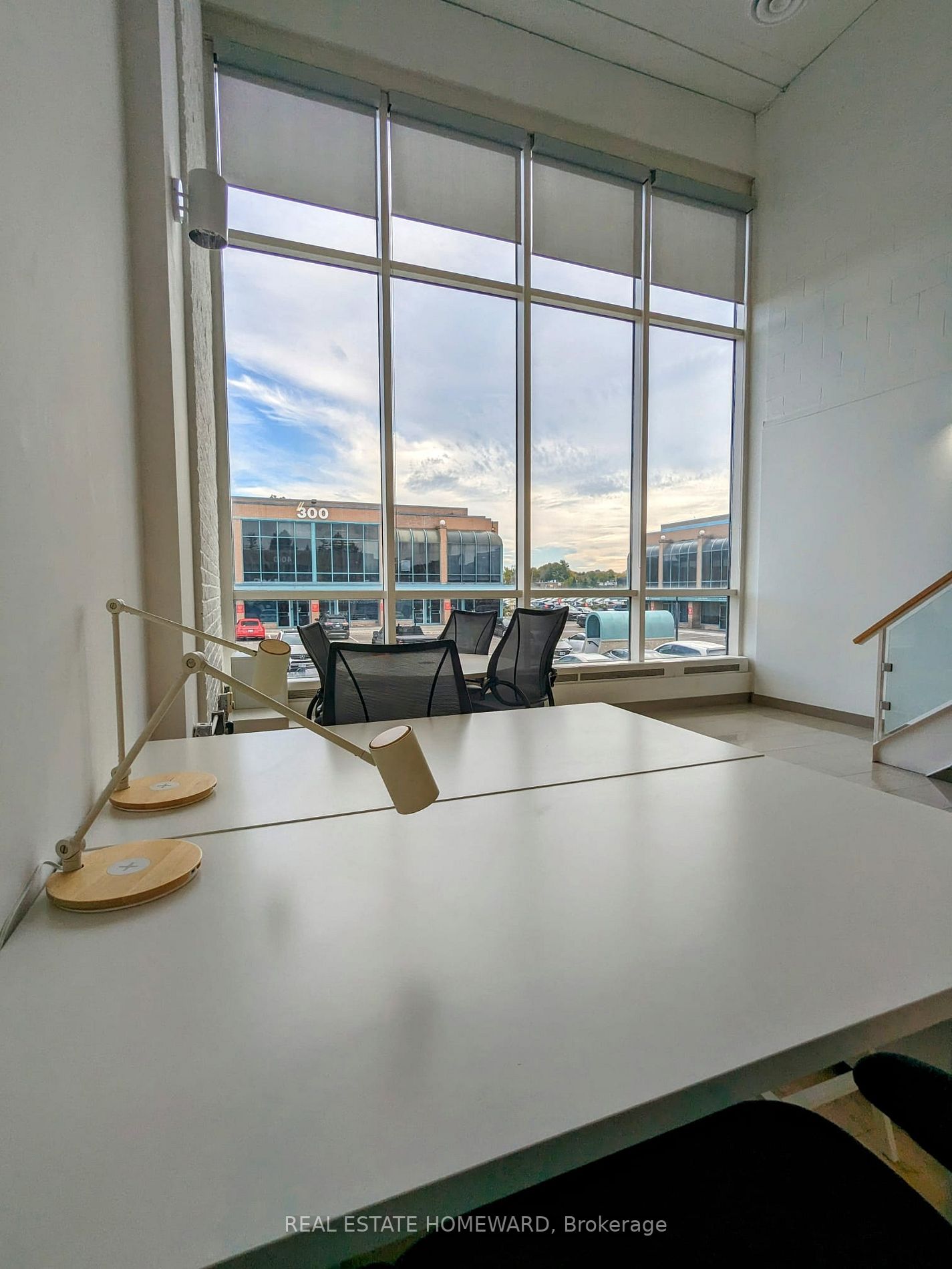 1315 Lawrence Ave E, #406
