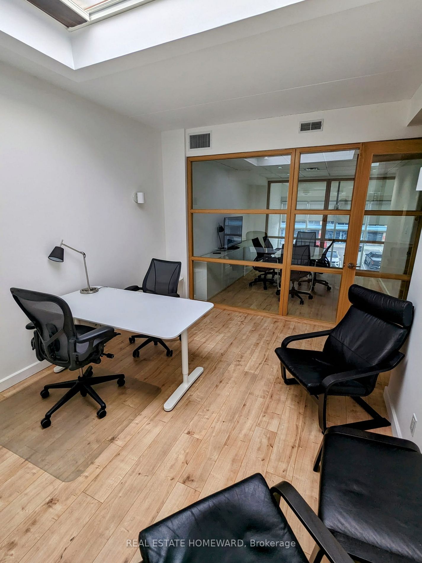 1315 Lawrence Ave E, #406