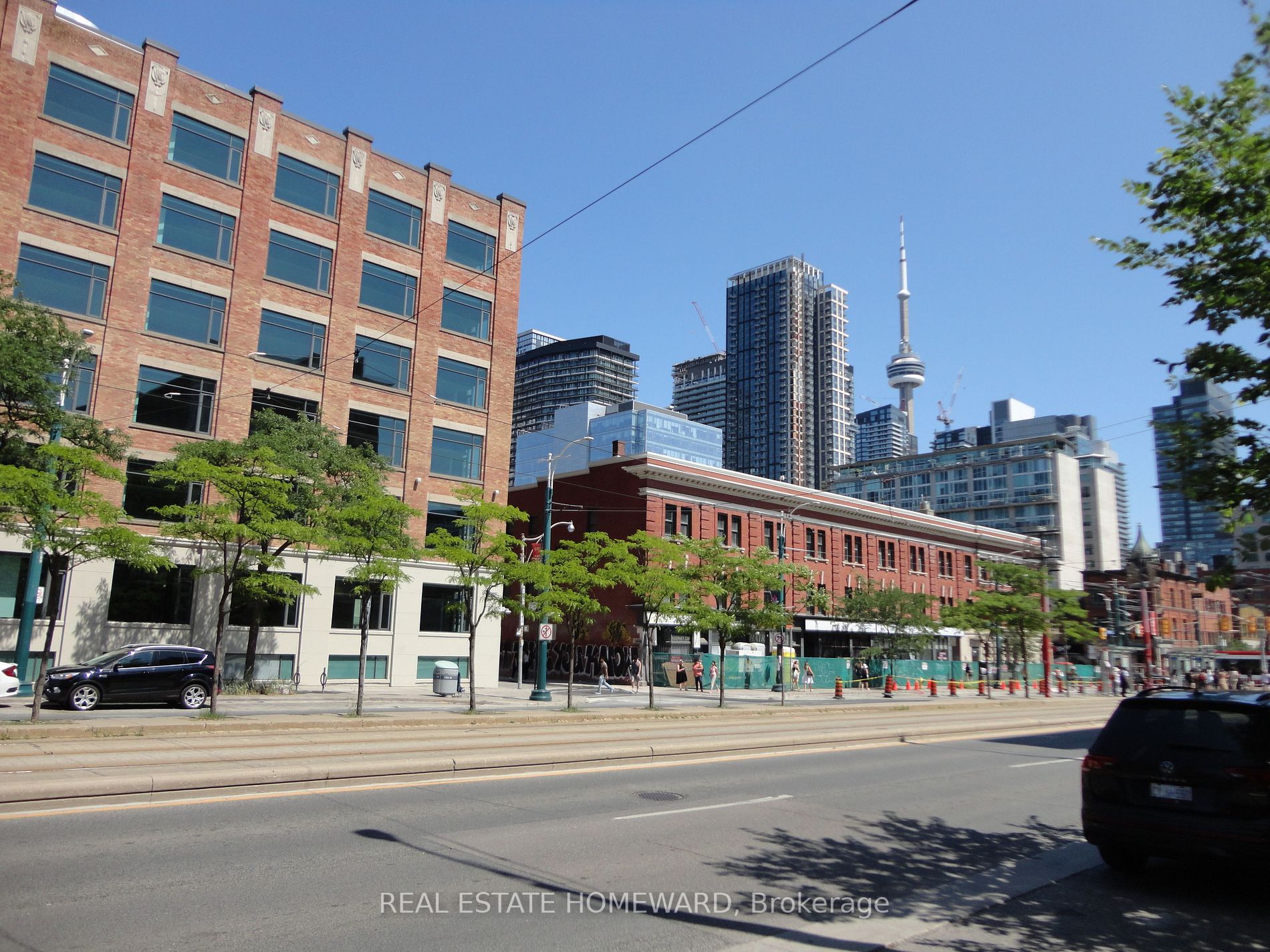 188 Spadina Ave, #11