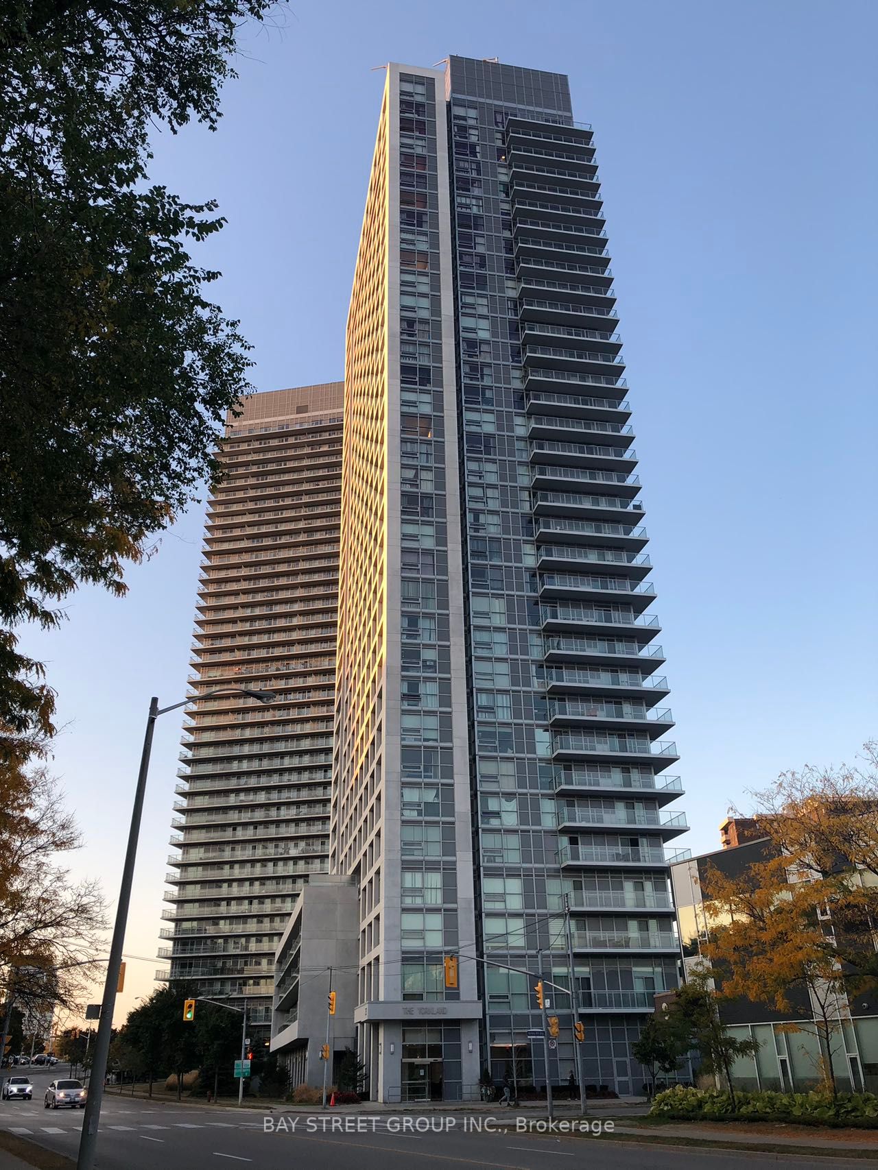 275 Yorkland Rd, #2810